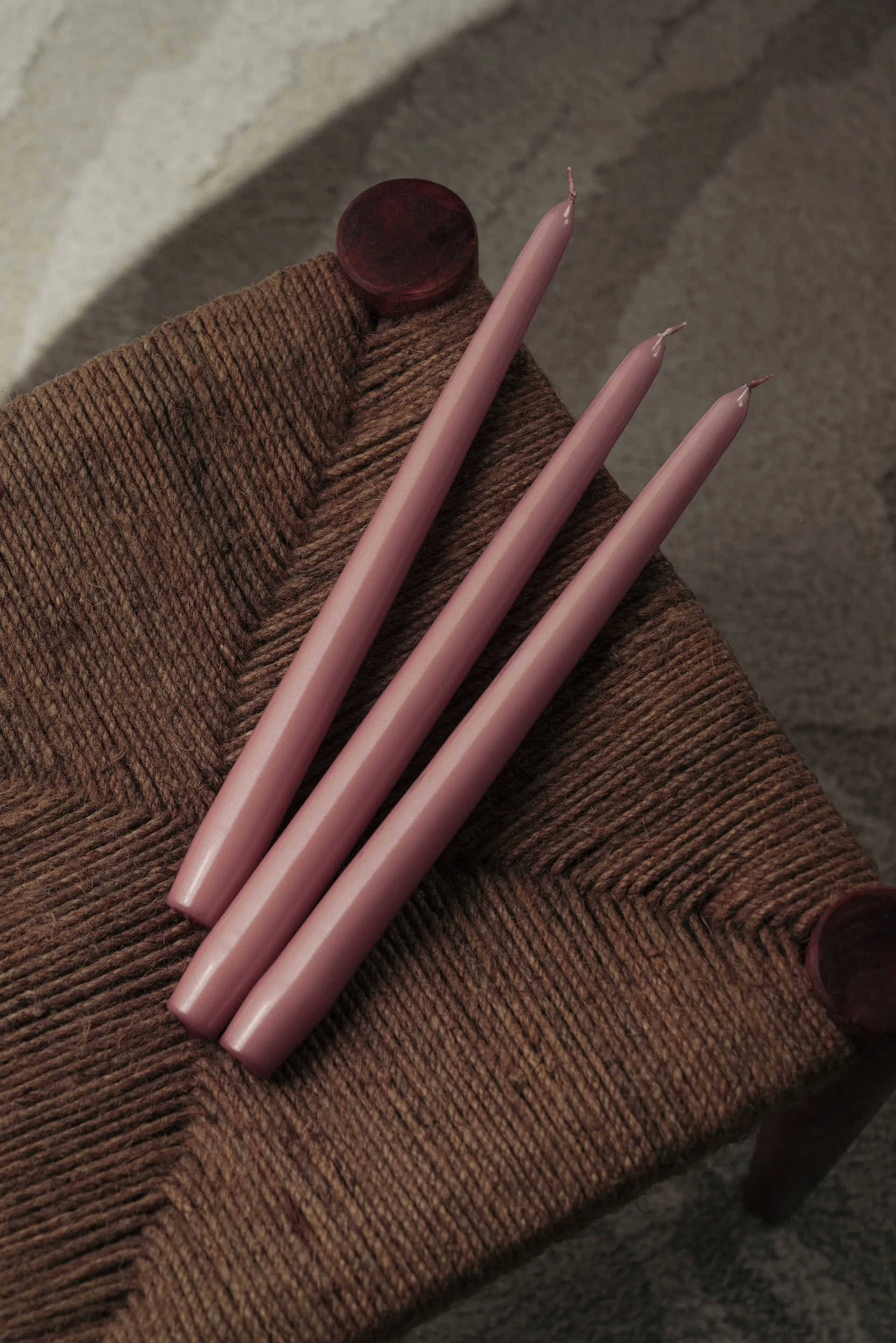 6 Velas Herrgårdsljus 30 cm, Rosa metalizado Hilke Collection