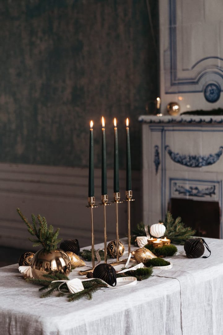Candelabro Alto, latón macizo Hilke Collection