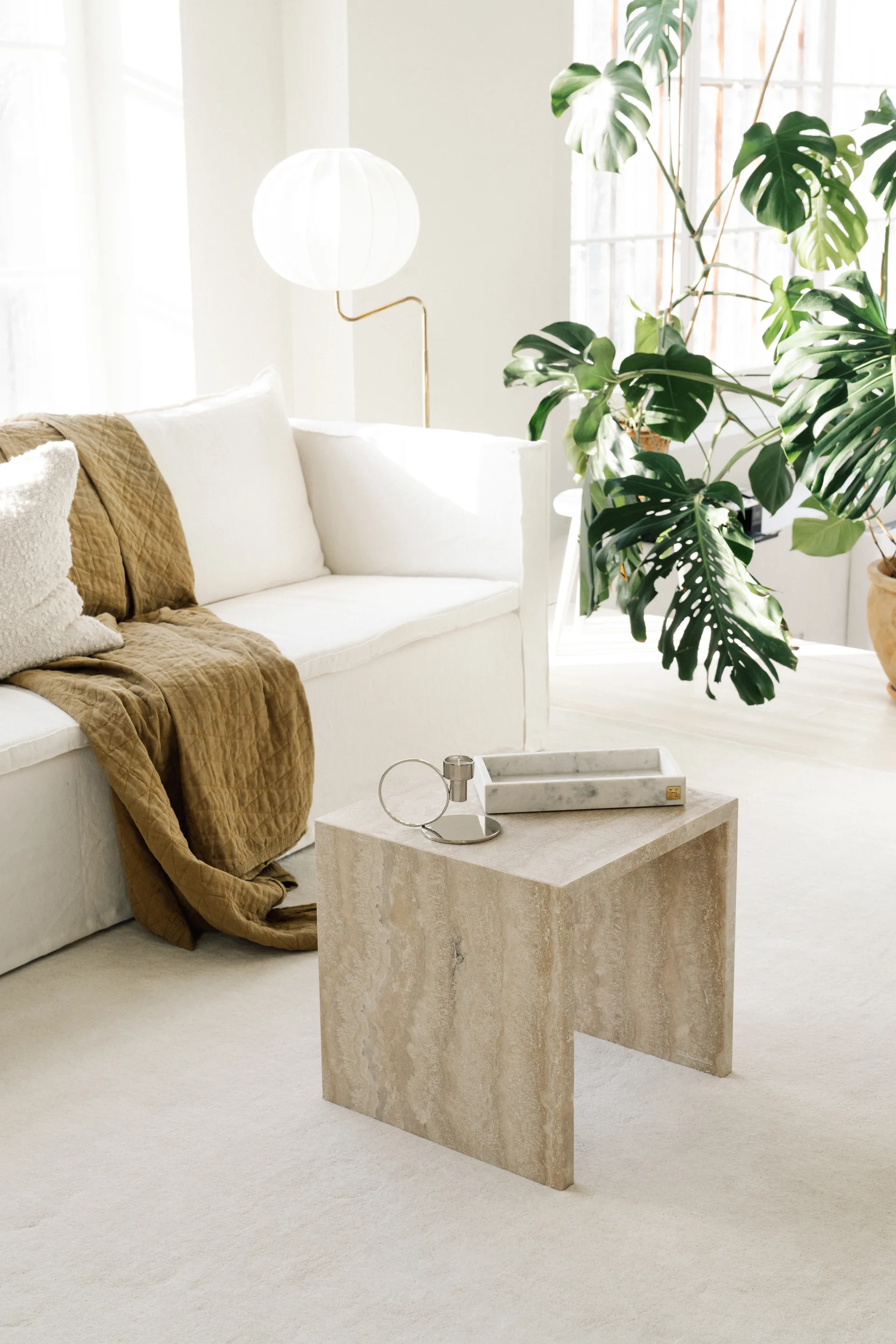 Candelabro Insieme, Latón niquelado Hilke Collection