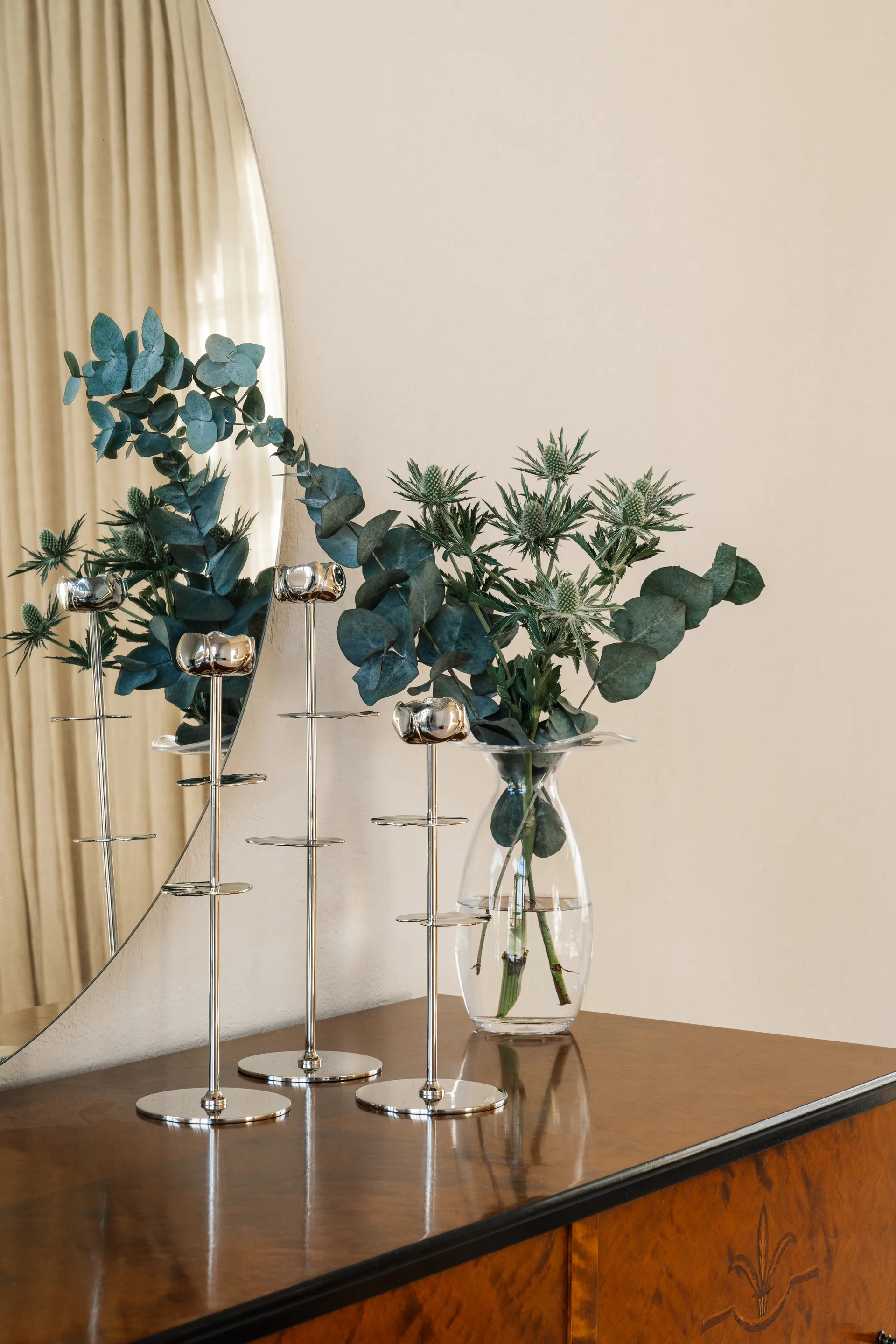 Candelabro Ninfea Alta 30 cm, Latón niquelado Hilke Collection