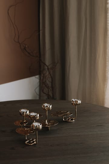 Candelabro Ninfea No.2 - Latón - Hilke Collection