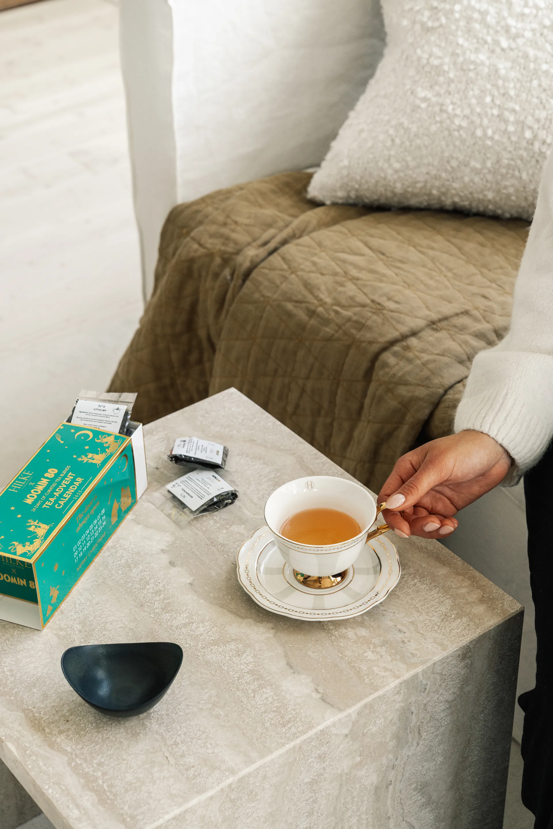 Taza con plato Strisce Tortora, 22 cl Hilke Collection