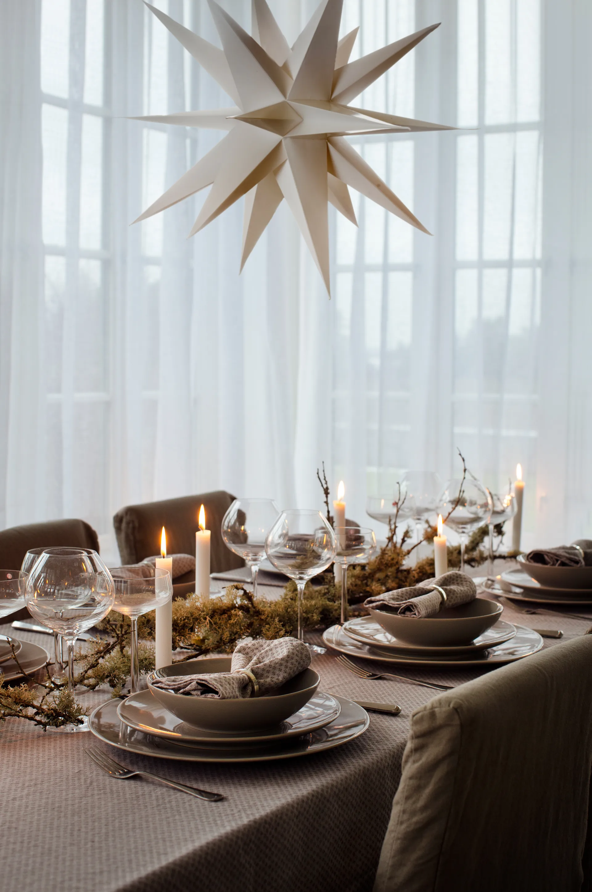 Mantel Julia 145x250 cm, pewter (gris) Himla