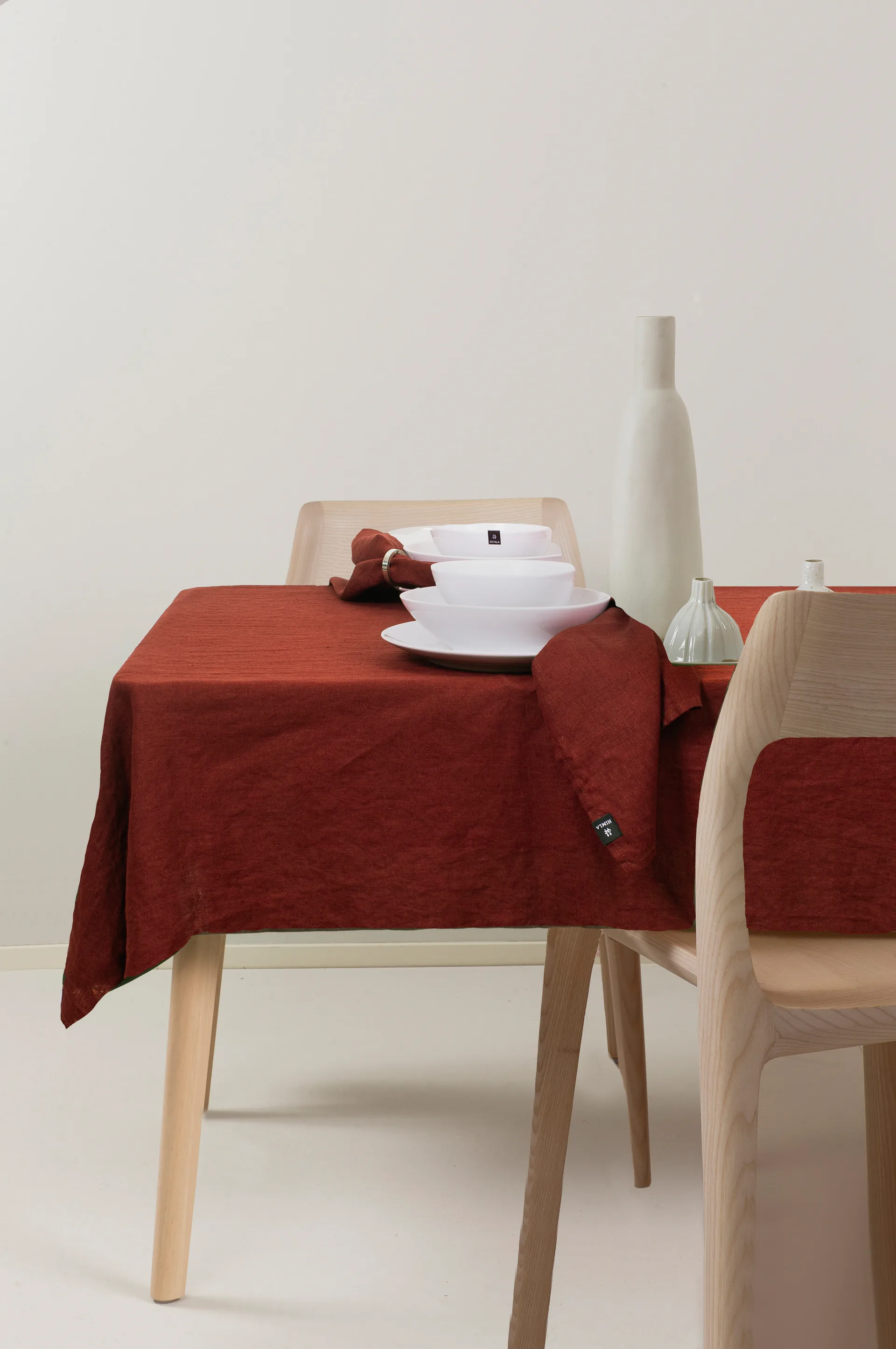 Mantel Sunshine 140x250 cm, Lingonberry (rojo) Himla