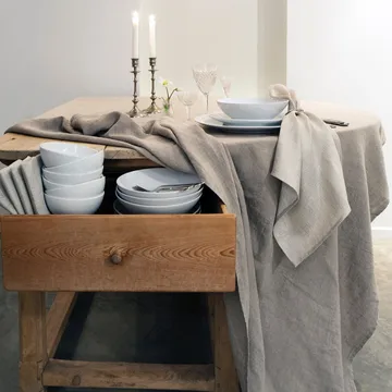 Mantel Sunshine natural (beige) - 140 x 330 cm - Himla