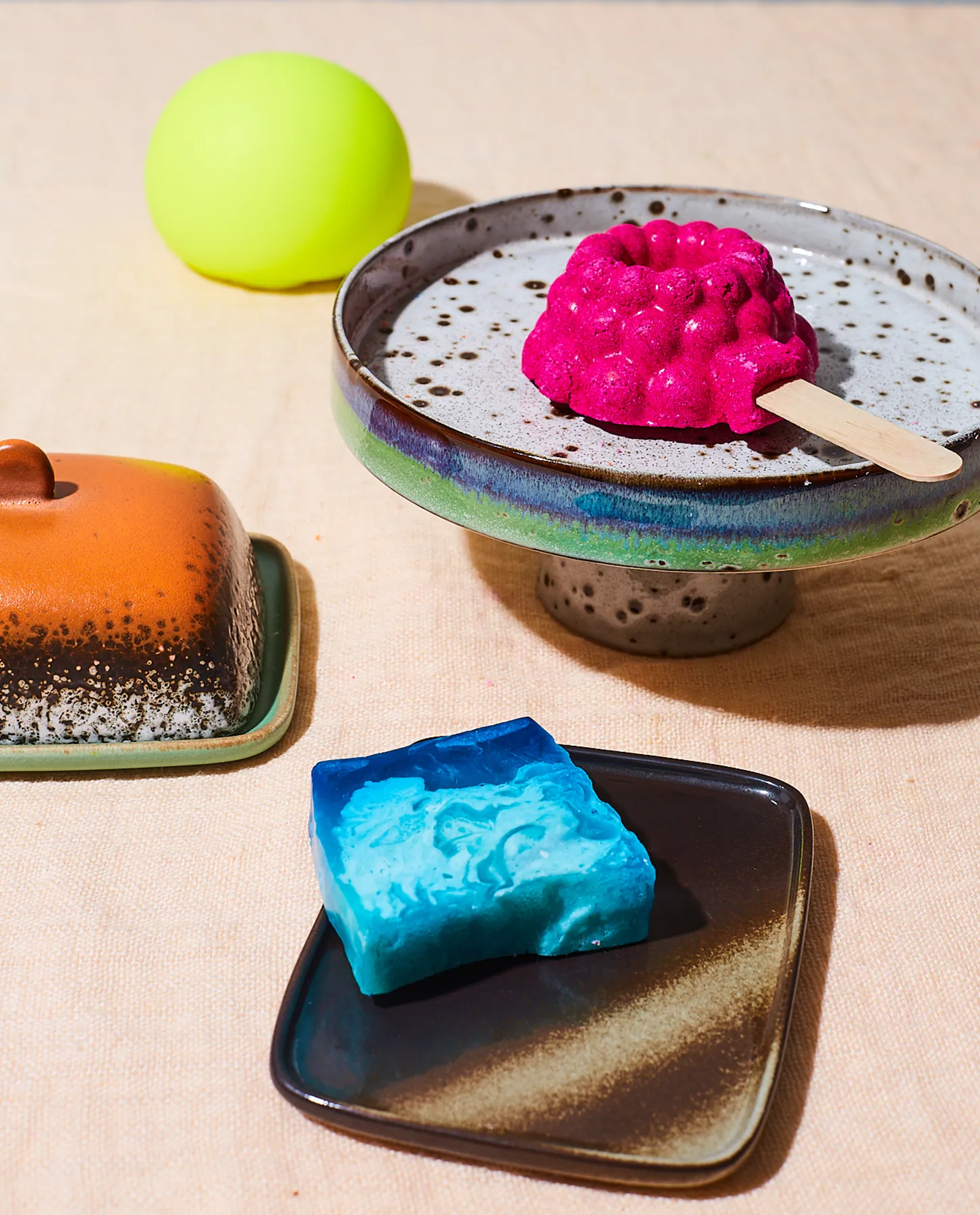 Bol con pie 70's, Comet HKliving