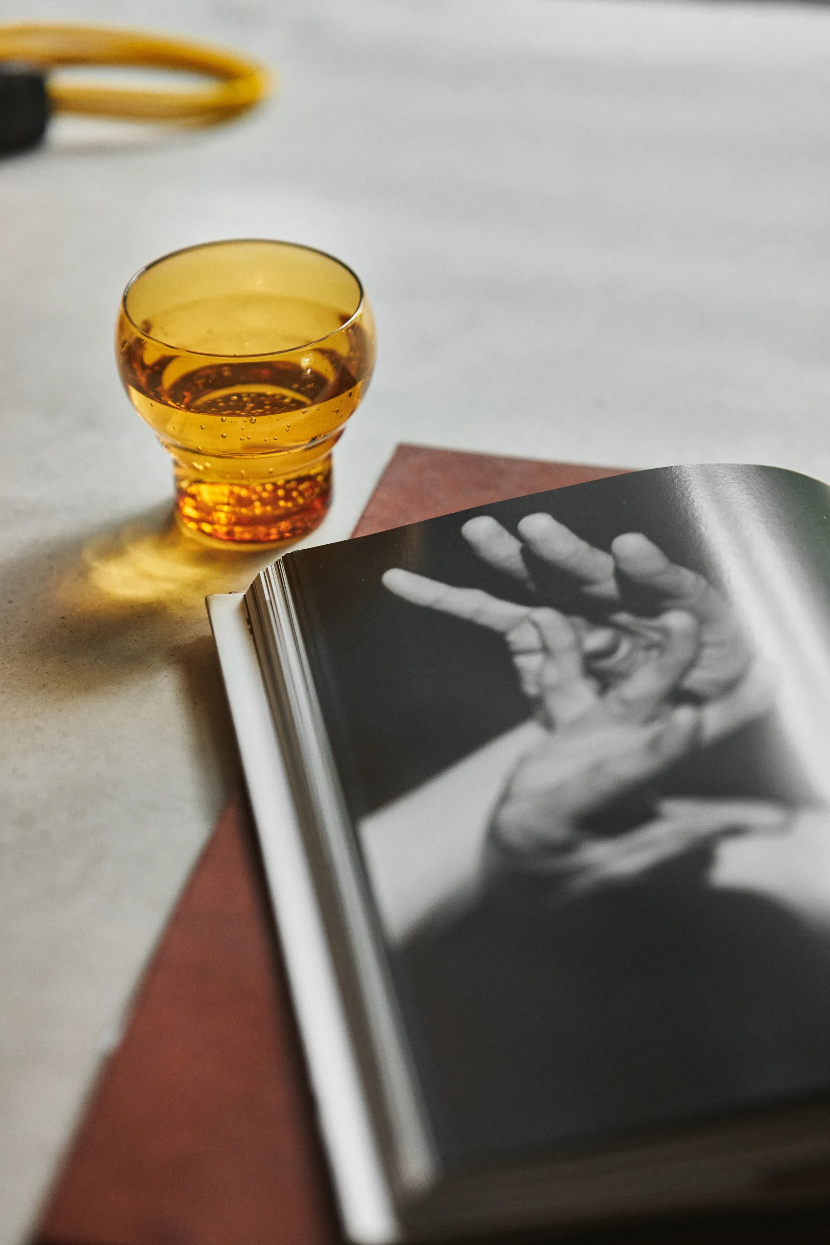 Vaso Bulb 70's, 27 cl 4-pack, Ámbar HKliving