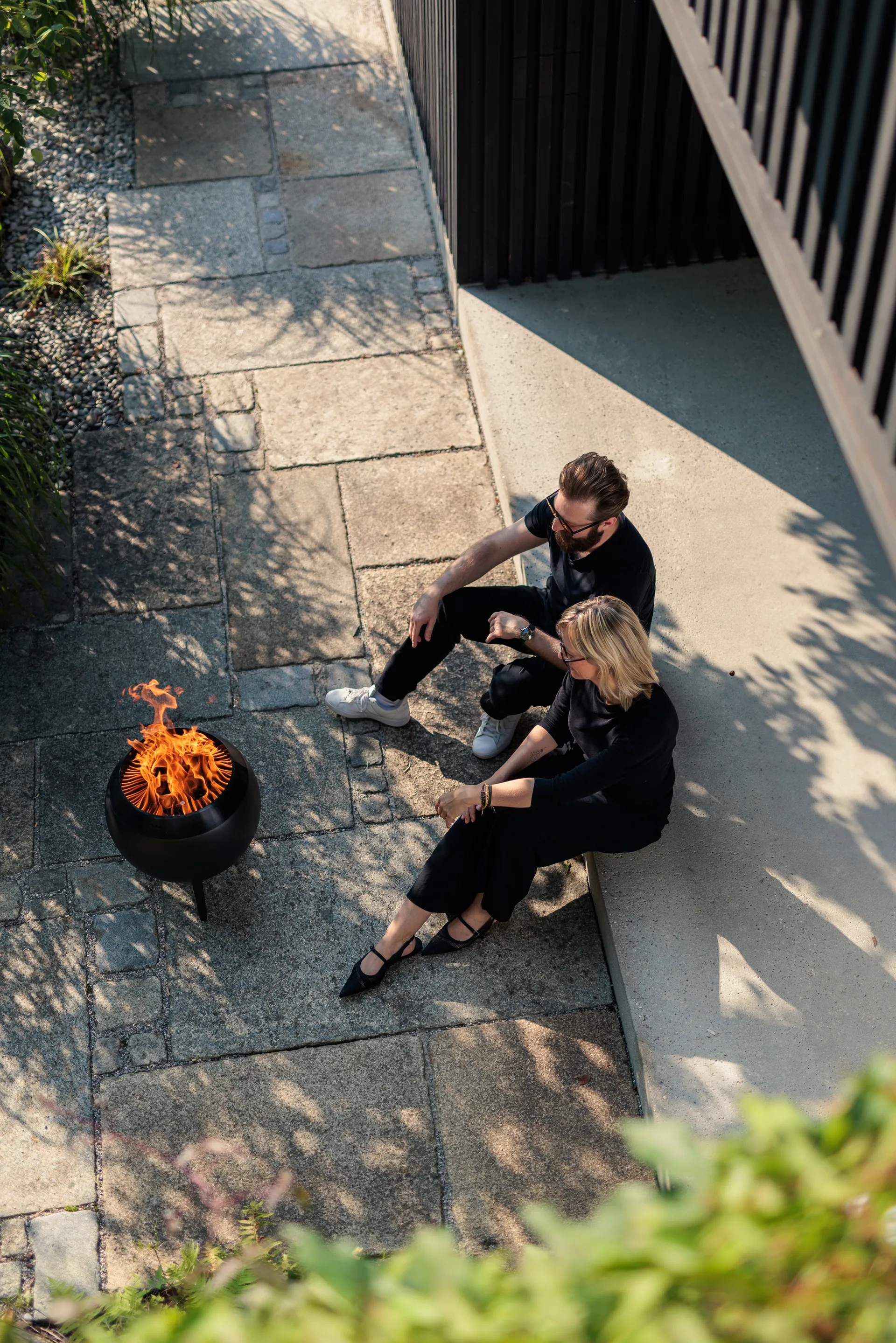 Brasero MOON 45, All black, base baja Höfats