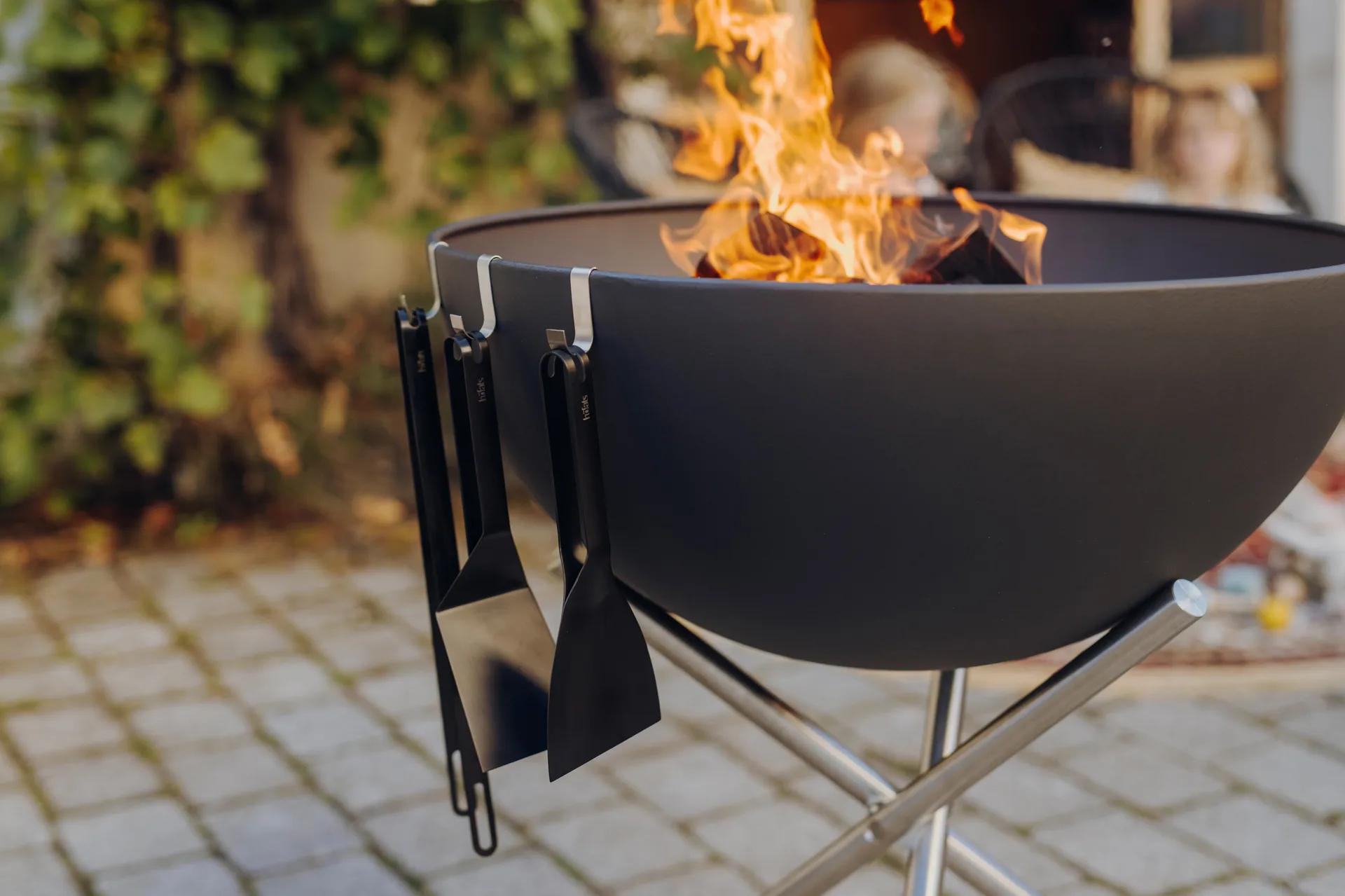 Espátula para parrilla Höfats, Negro Höfats