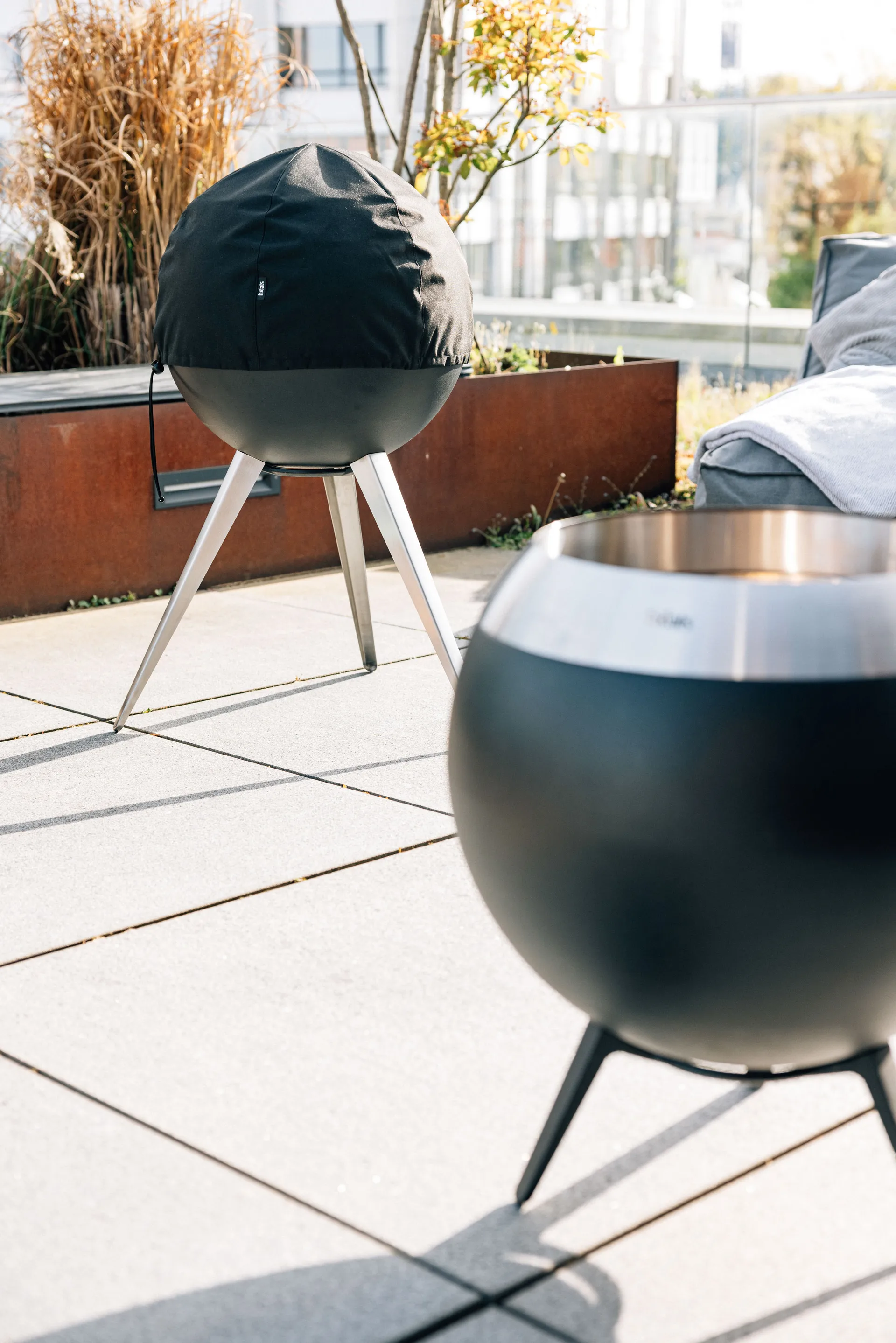 Funda MOON 45, Negro Höfats