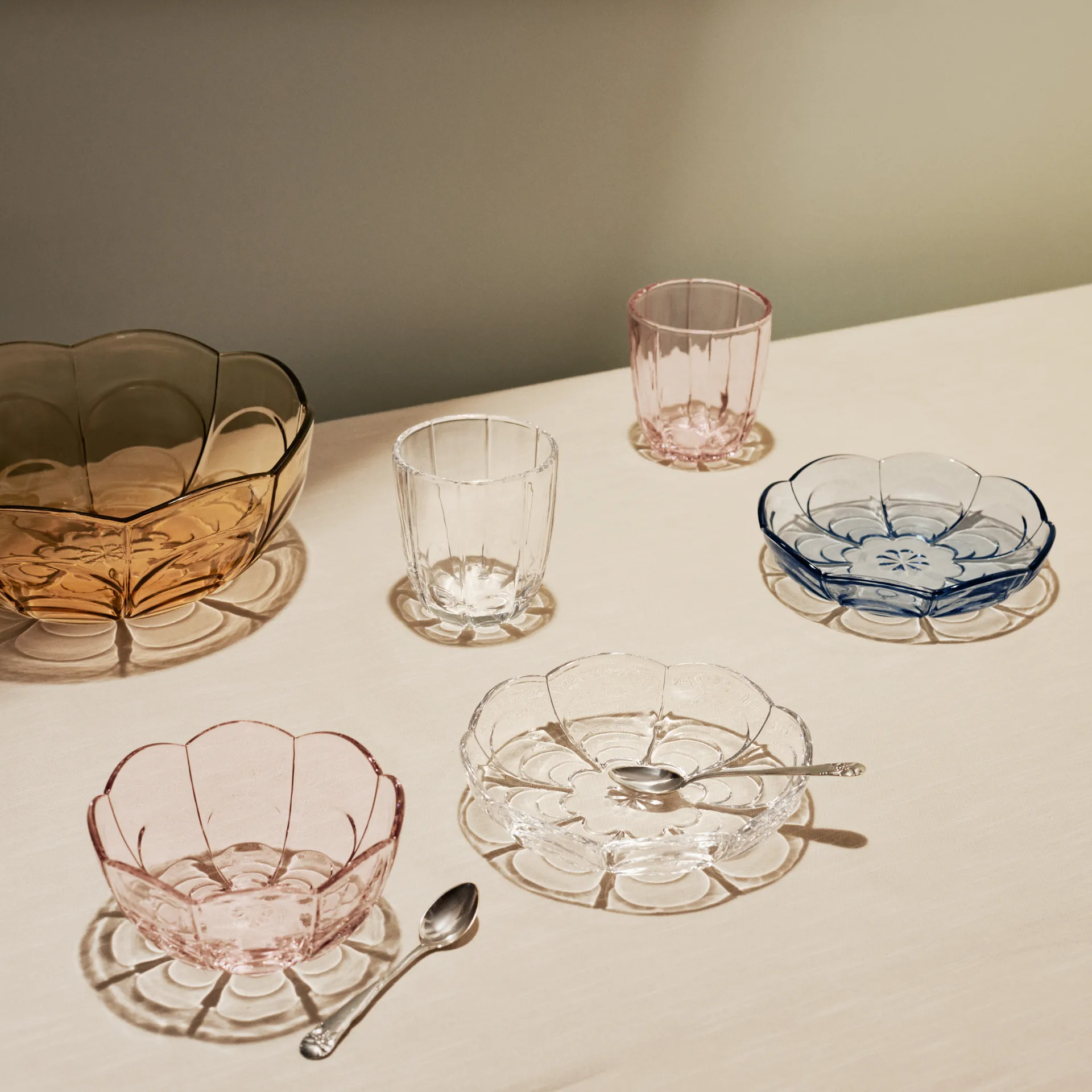 2 Vasos de agua Lily 32 cl, transparente Holmegaard