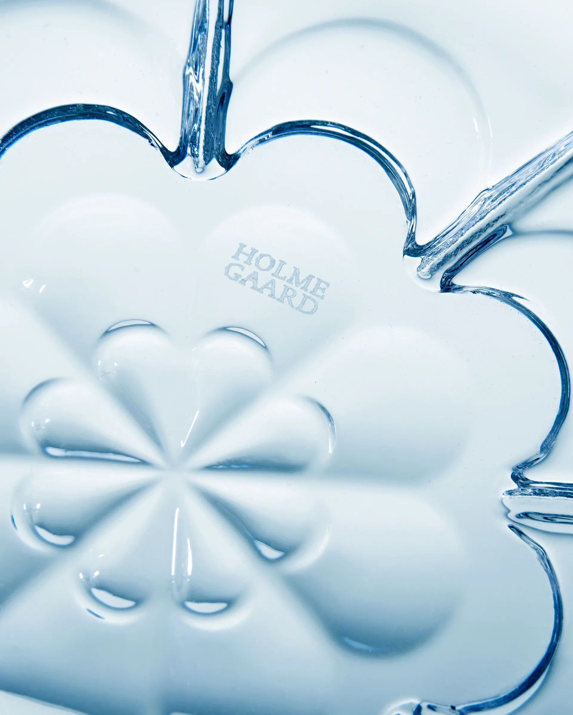 Bol Lily Ø23 cm, Blue iris Holmegaard