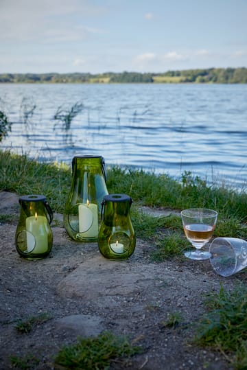 Portavelas Design With Light verde oliva - 16,5 cm - Holmegaard