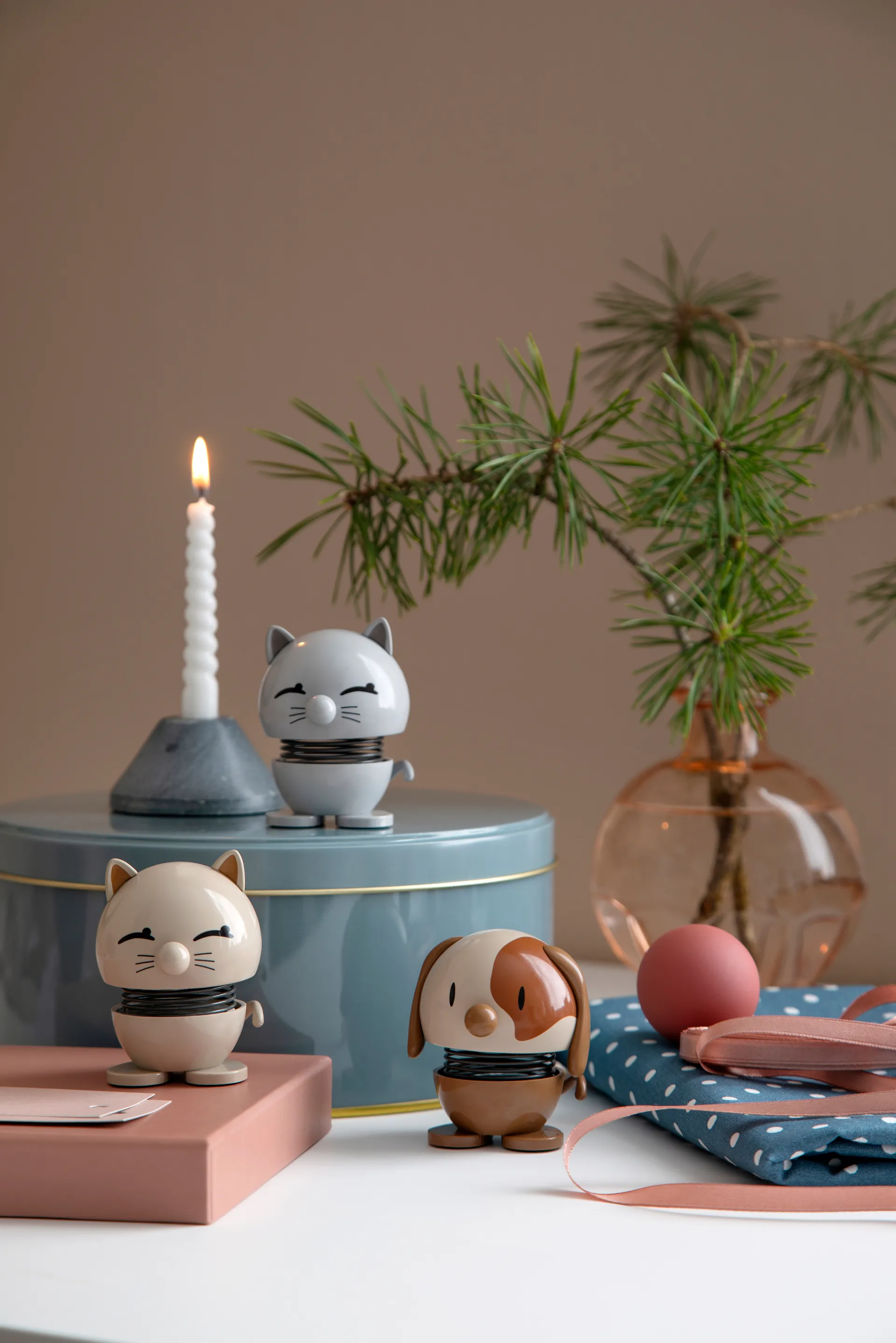 Figura Hoptimist Cat 7,3 cm, Latte Hoptimist