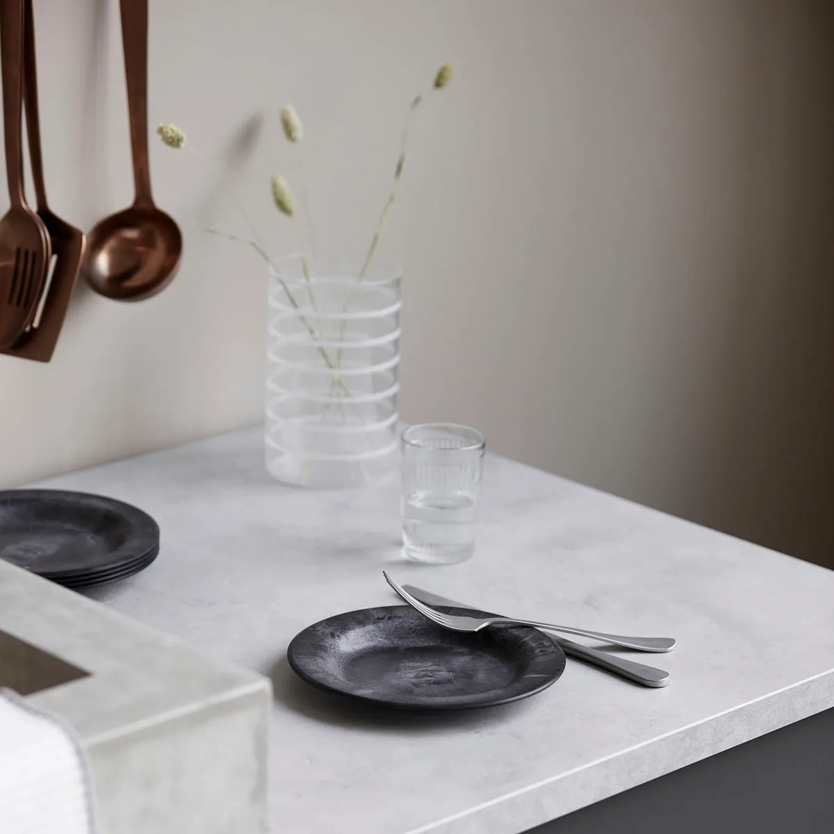 4 Platillos Serveur 18 cm, negro House Doctor