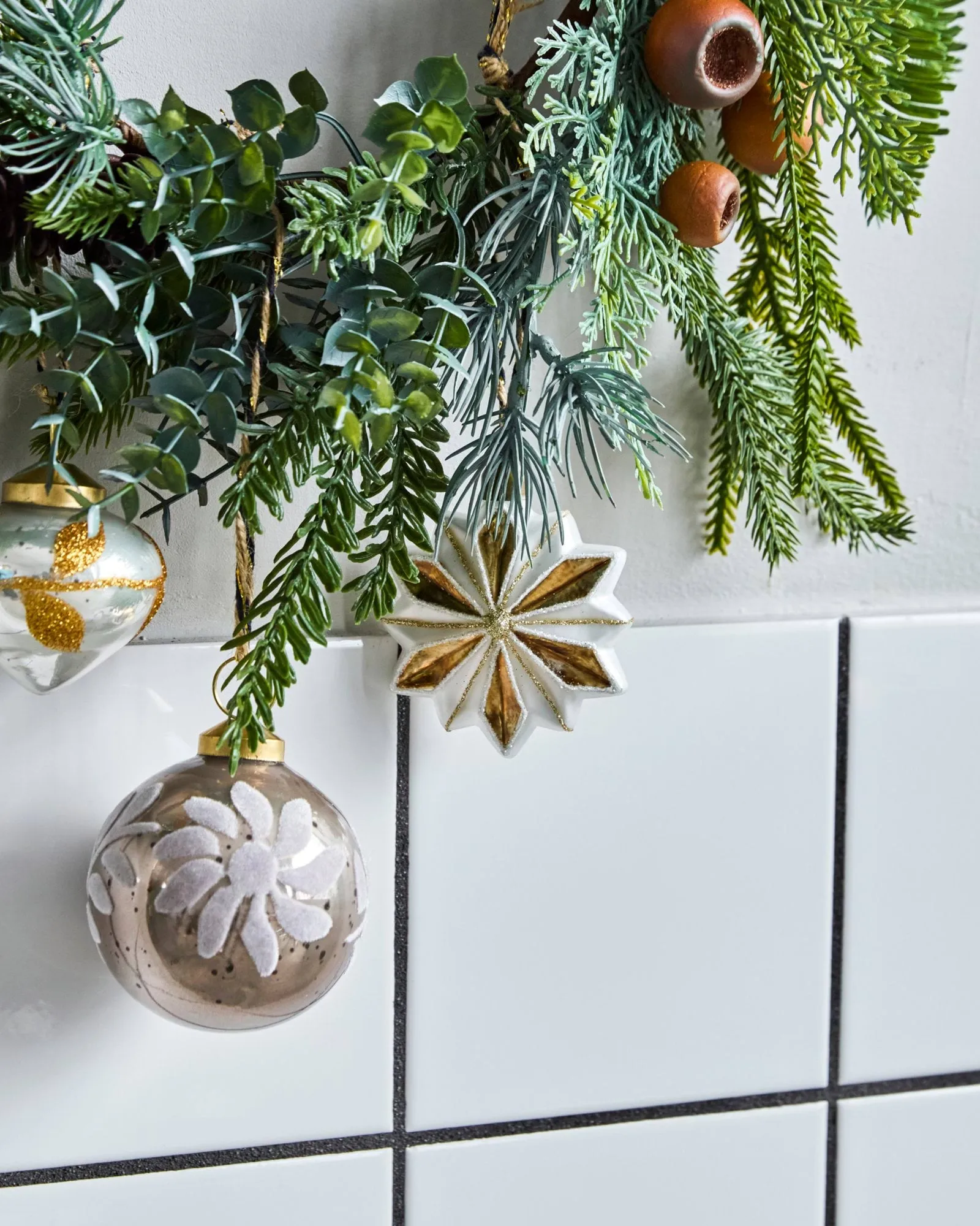 Adorno colgante navideño Stella, pack de 4, Blanco House Doctor