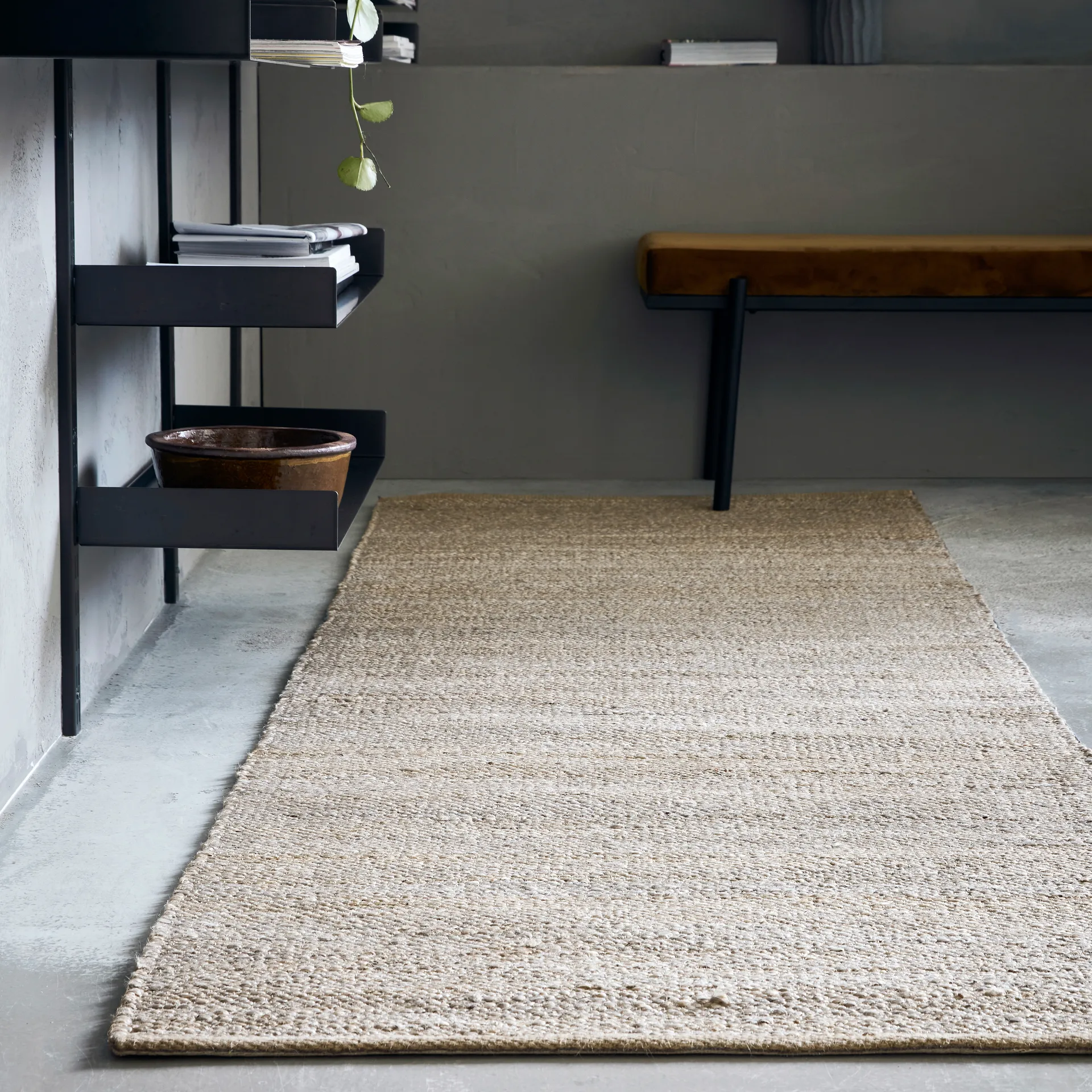 Alfombra Hempi 90 x 300 cm, Gris claro House Doctor