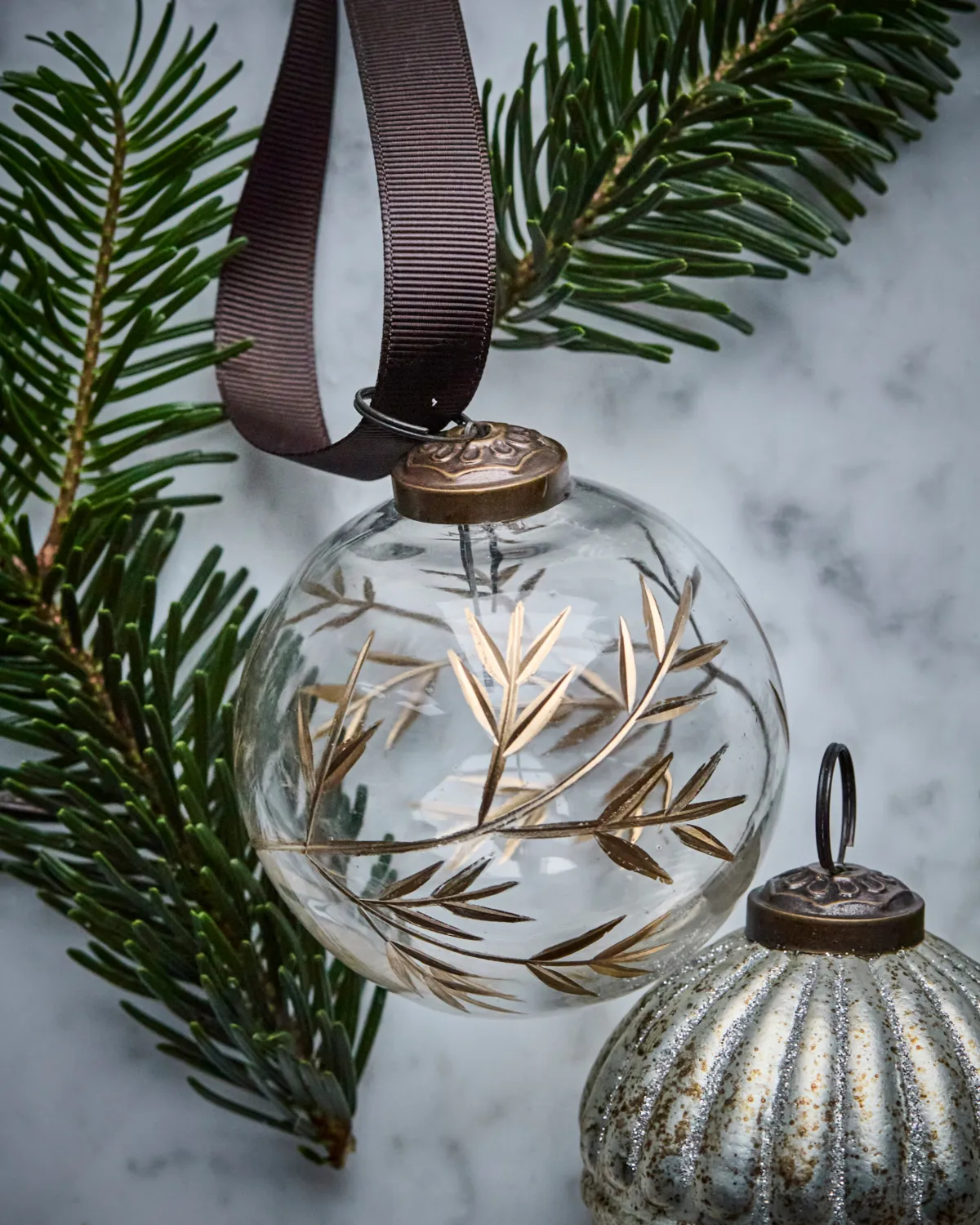 Bola de Navidad Leaf Ø7,5 cm set de 4, Claro-oro House Doctor