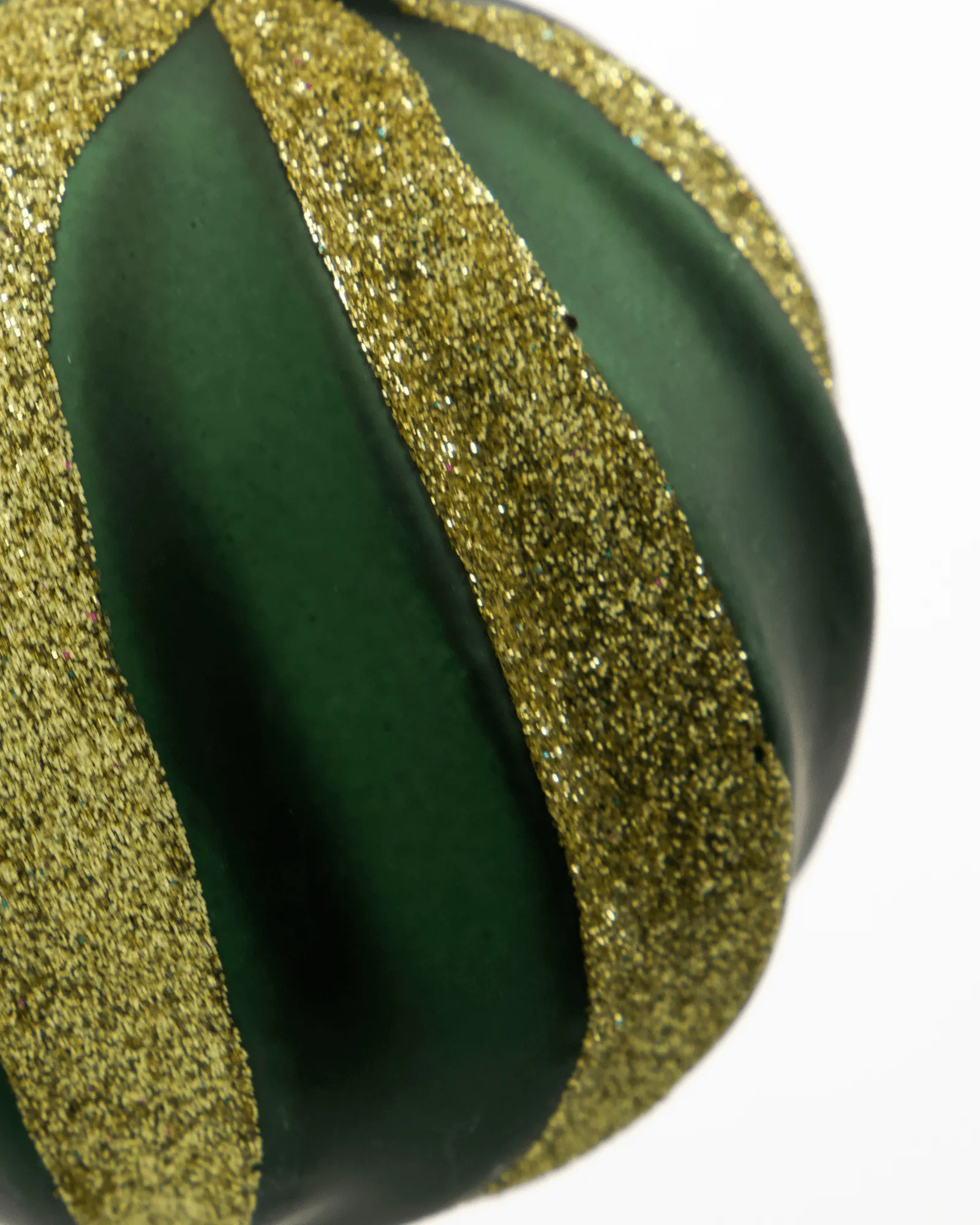 Bola de Navidad Swirl, pack de 4, Verde-dorado House Doctor