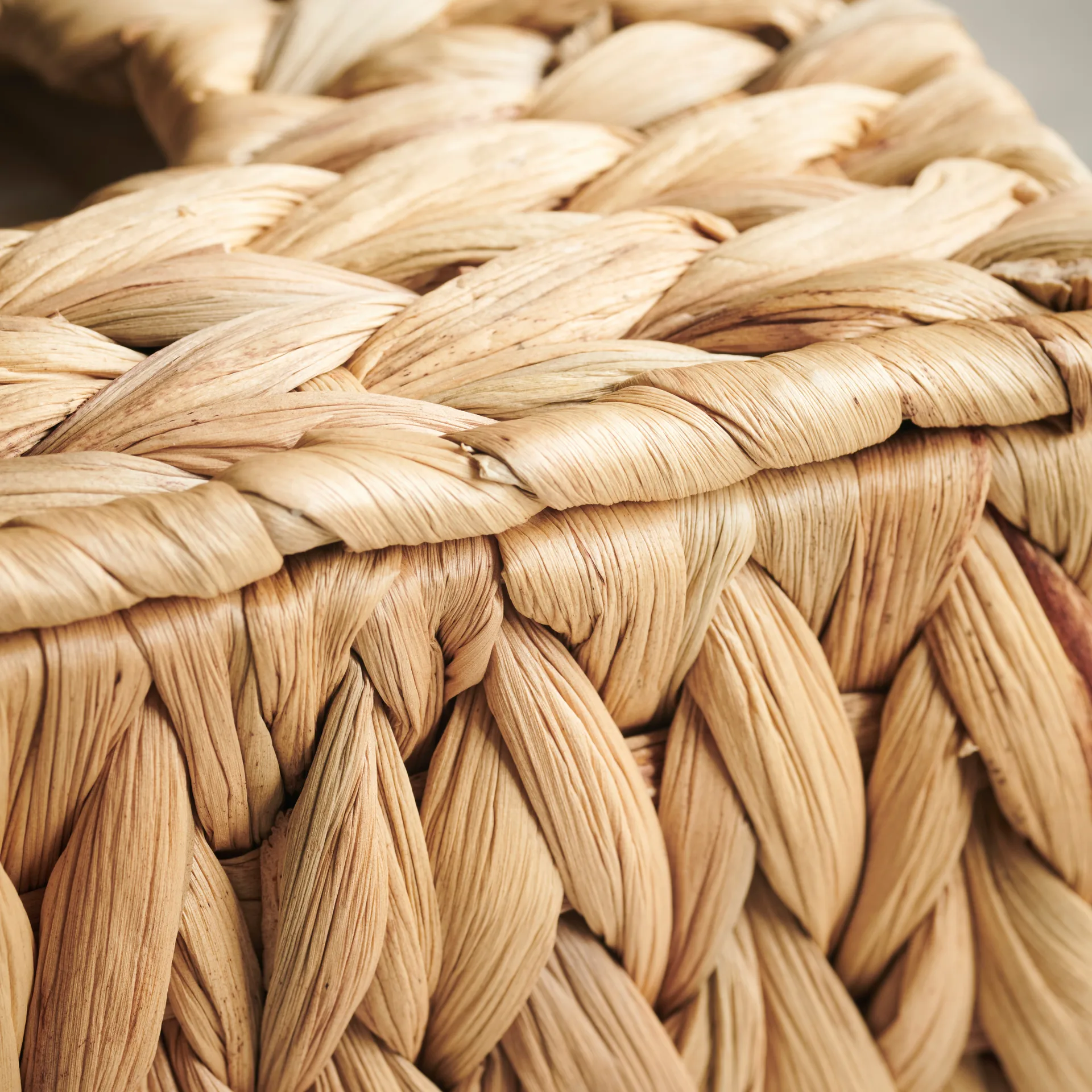 Caja para pañuelos Clean 14x27 cm, natural House Doctor