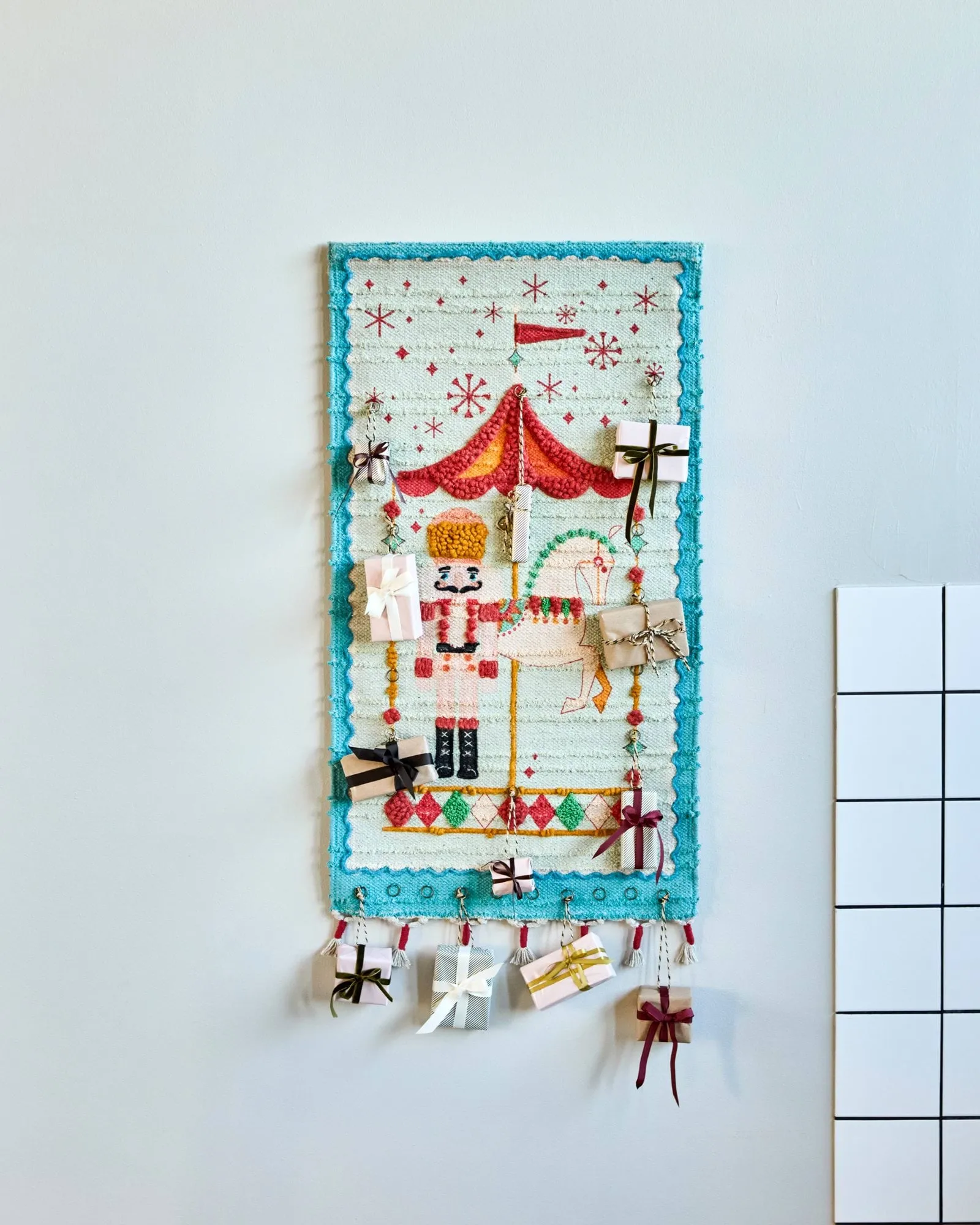 Calendario de Adviento Horse, Rojo quemado, 50x90 cm House Doctor