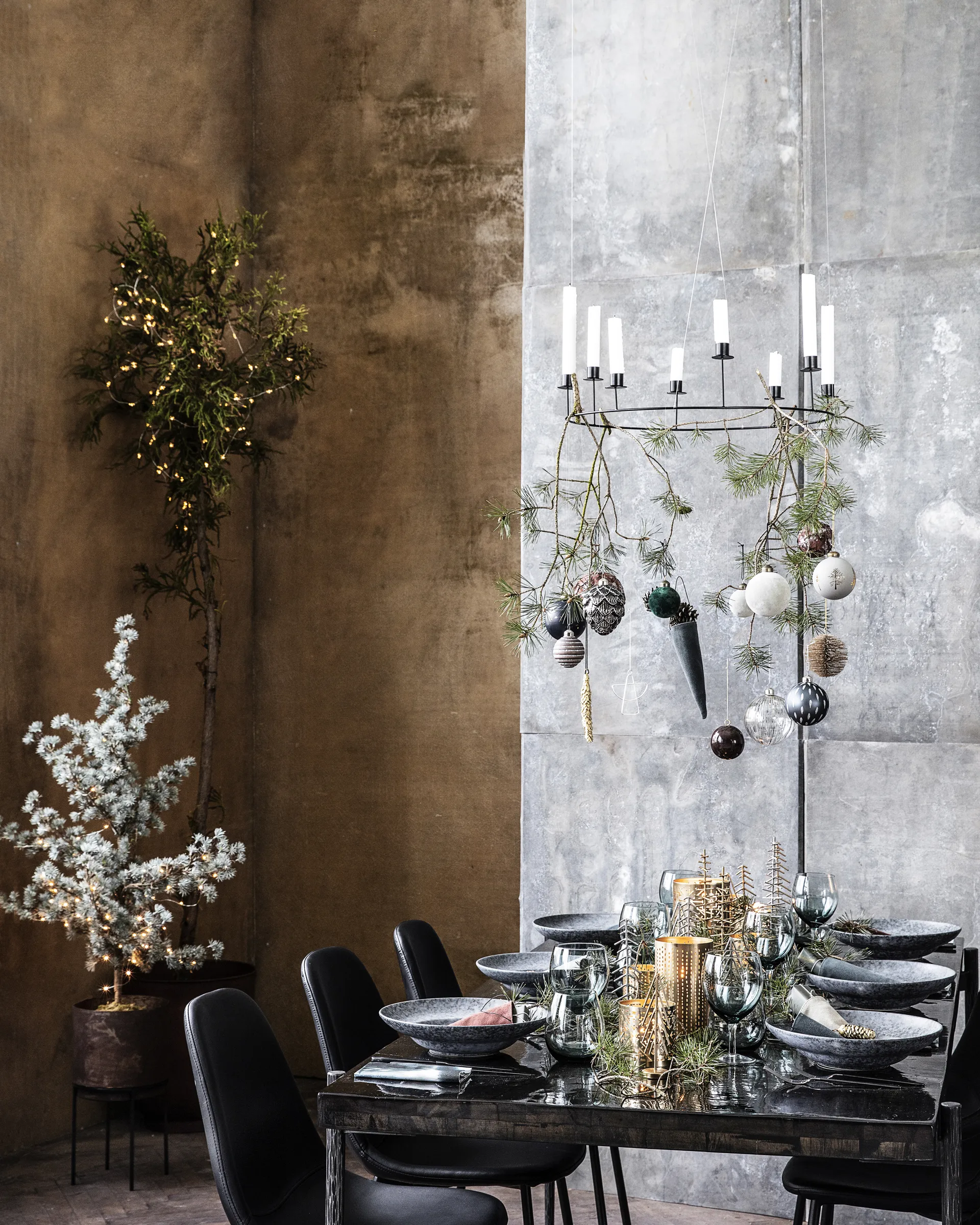 Candelabro Ring Ø50 cm, negro House Doctor