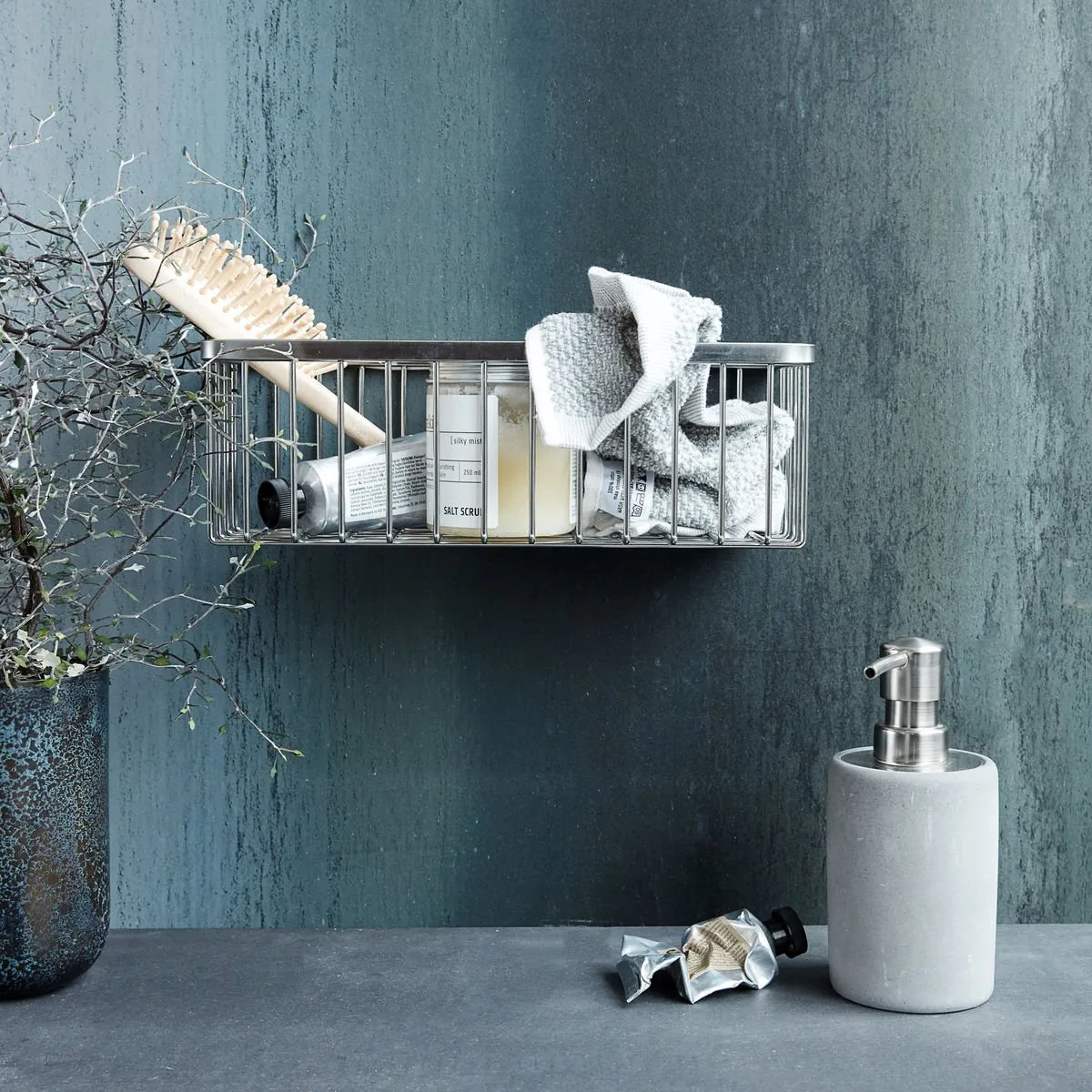 Cesta para baño Bath, sencilla House Doctor