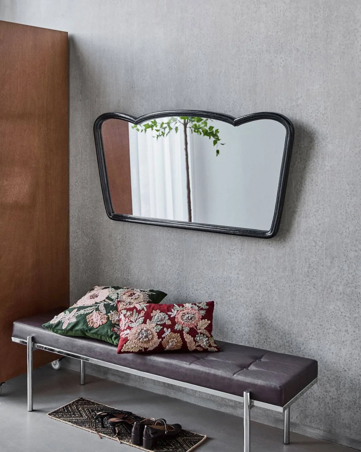 Espejo de pared Jamp, Negro, 127x65 cm House Doctor