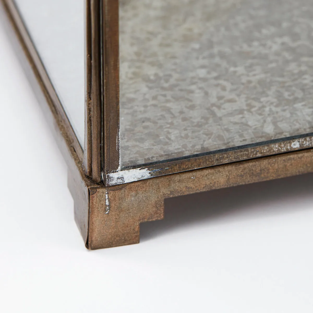 Farol para velas Arch latón antiguo, 48 cm House Doctor