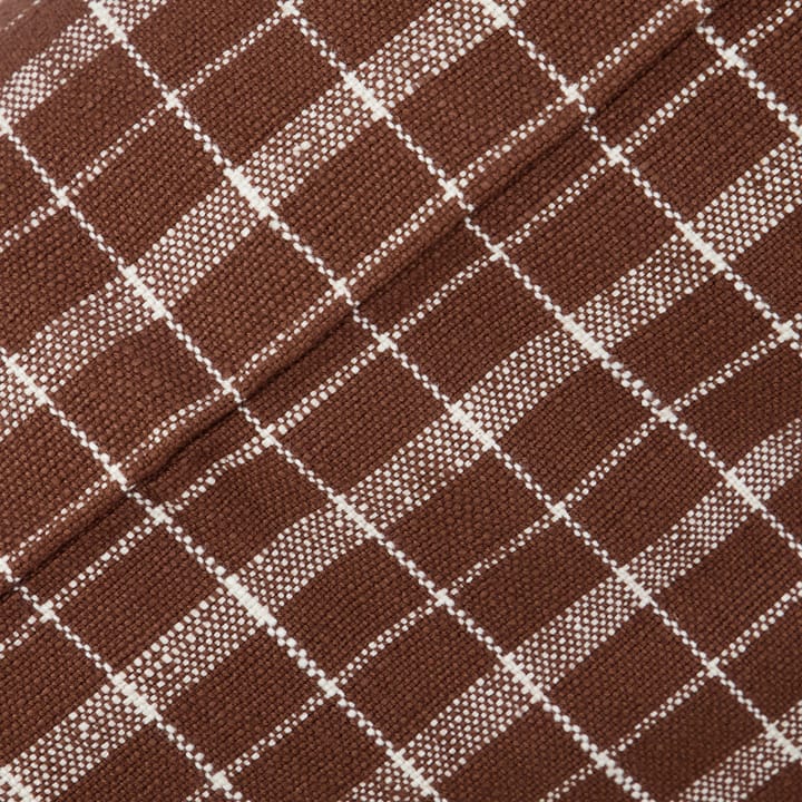 Funda de cojín Thame a cuadros 50x50 cm, Brown House Doctor