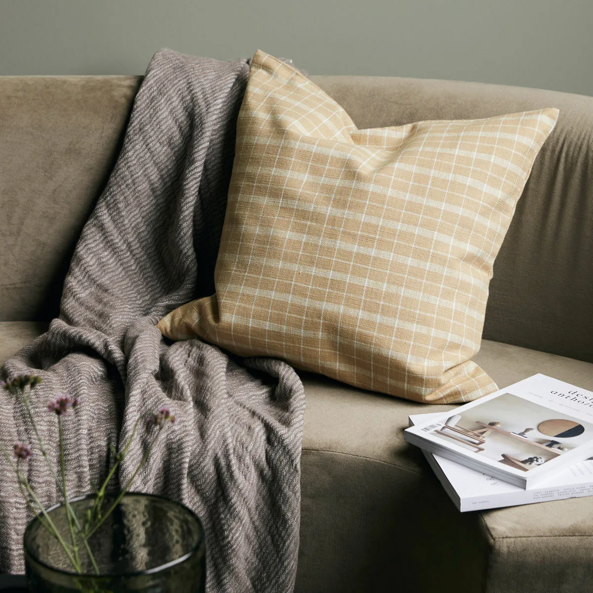 Funda de cojín Thame a cuadros 50x50 cm, Sand House Doctor