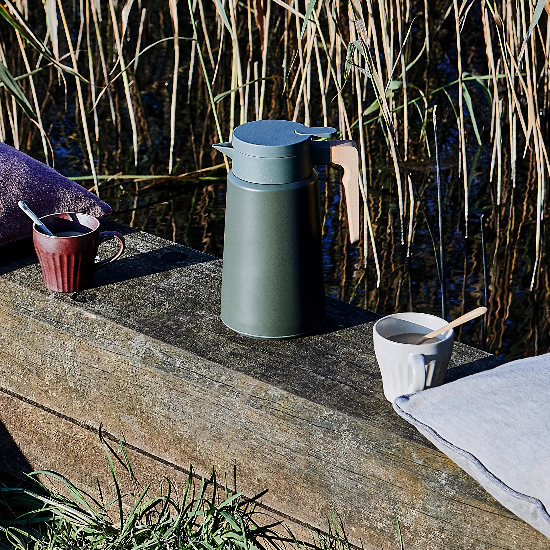 Jarra termo Cole 1,8 L, verde House Doctor