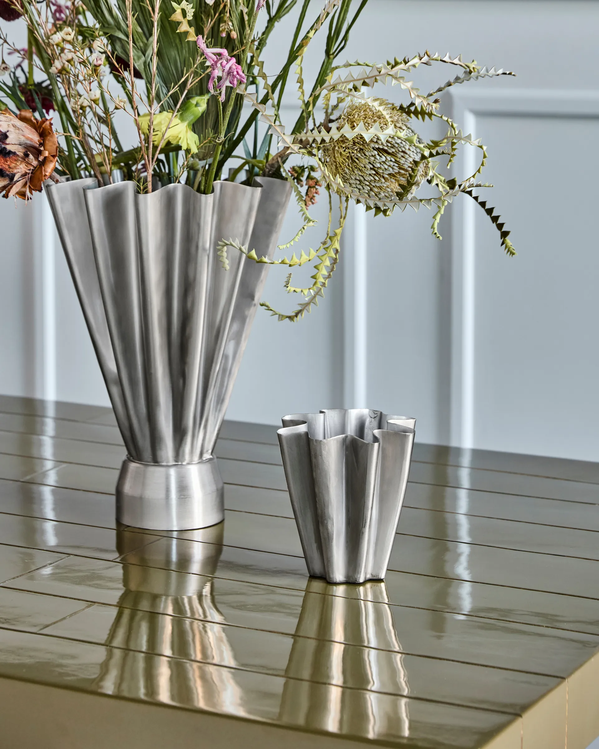 Jarrón Flood 13 cm, Plata cepillada House Doctor