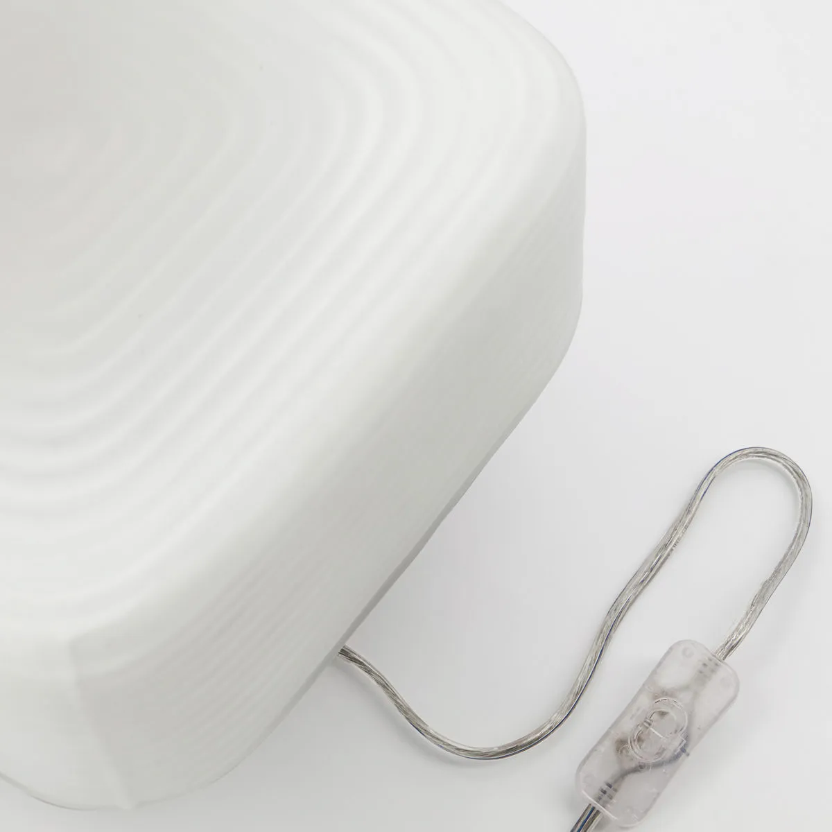 Lámpara de mesa Neat, marrón House Doctor