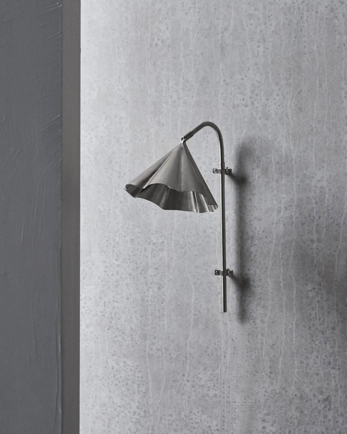 Lámpara de pared Flola 51 cm, Plata cepillada House Doctor