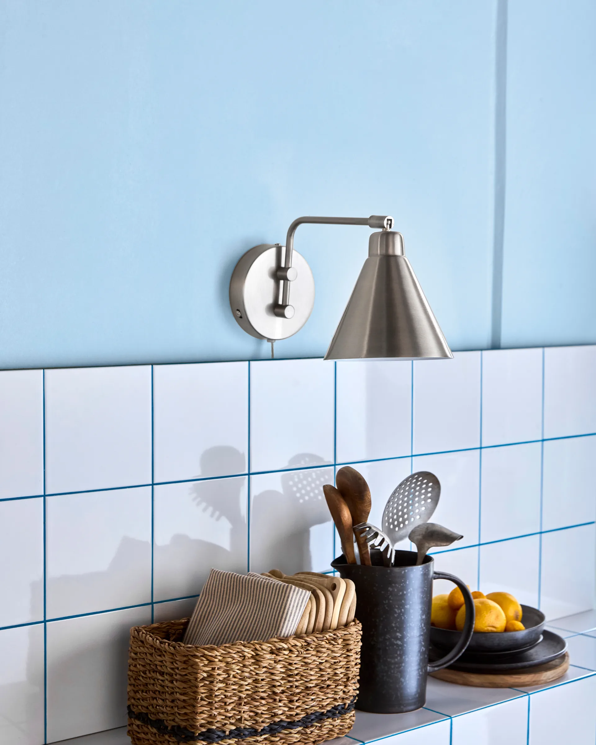 Lámpara de pared Game en plata cepillada, Pequeño, 30 cm House Doctor