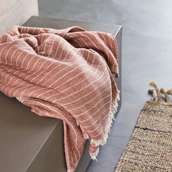 Manta Alice stripe 140x200 cm, Dusty berry House Doctor