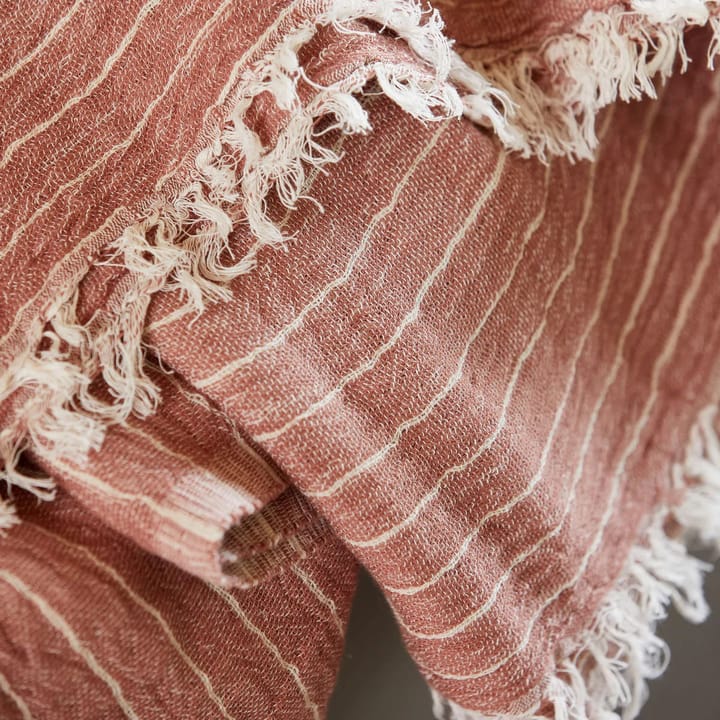 Manta Alice stripe 140x200 cm, Dusty berry House Doctor