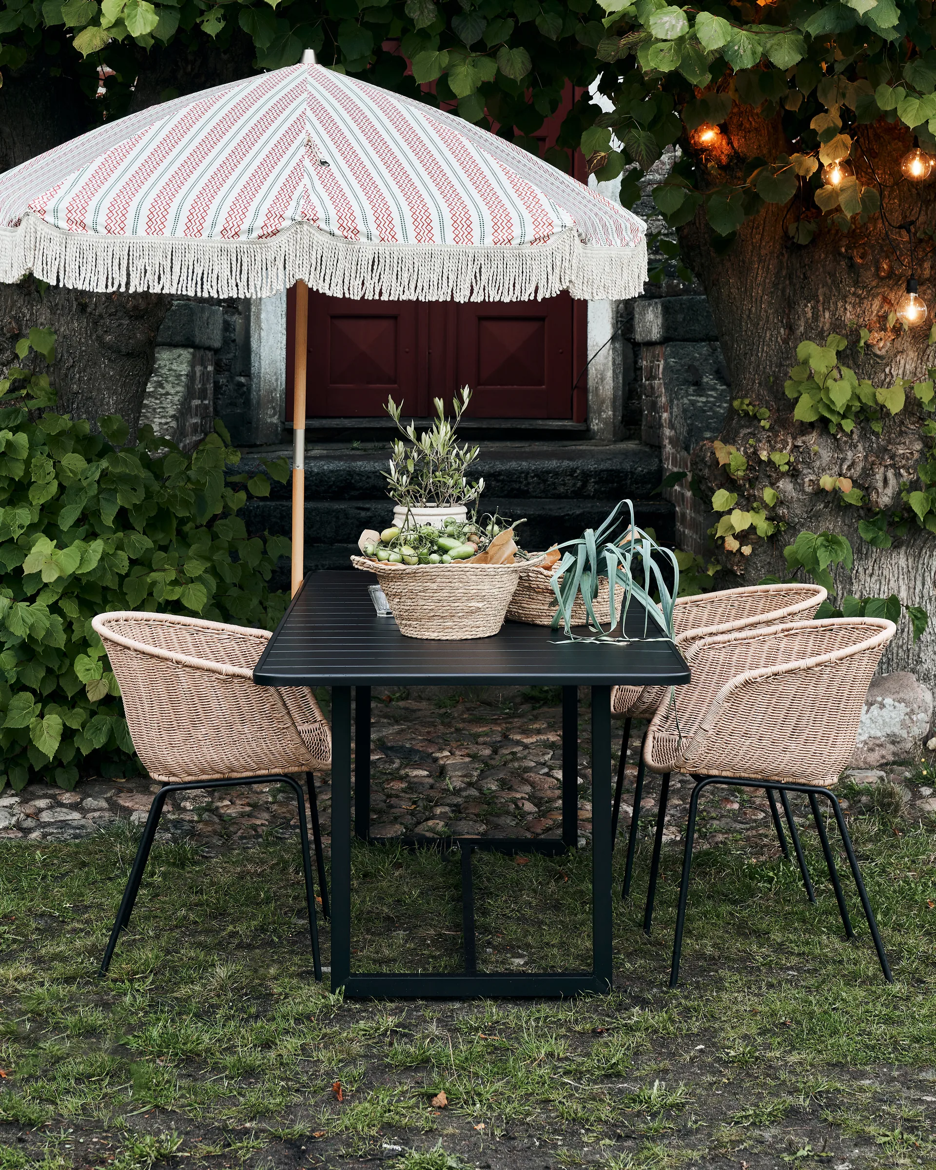 Mesa Helo 90x200 cm, Negro House Doctor