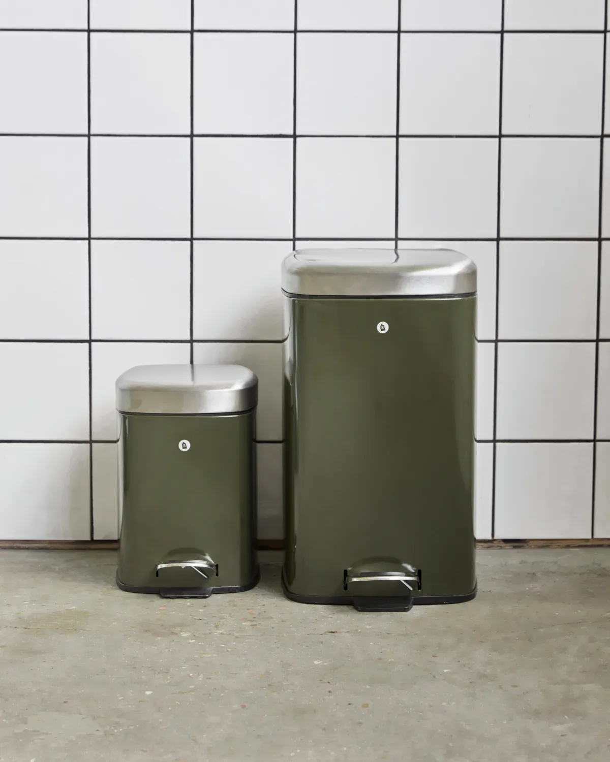 Papelera Sort, Verde oscuro, 20,5 × 27,5 × 29,5 cm House Doctor