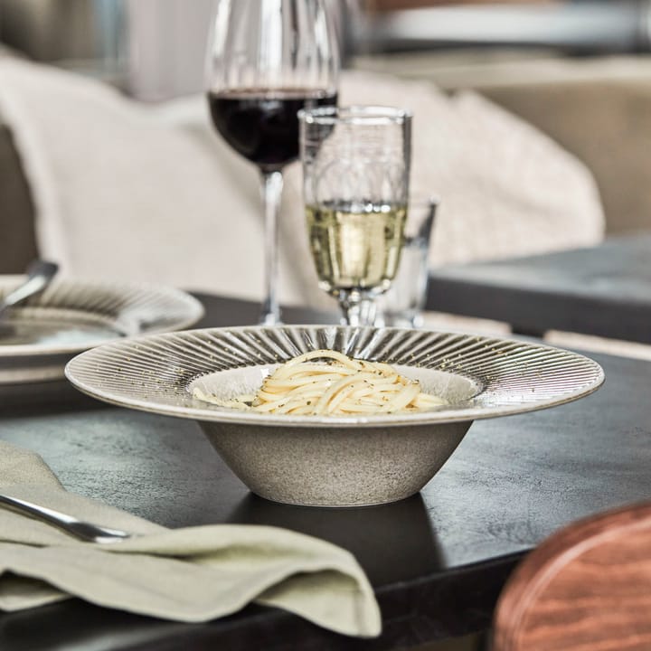 Plato de pasta Pleat Ø26 cm, Gris-marrón House Doctor