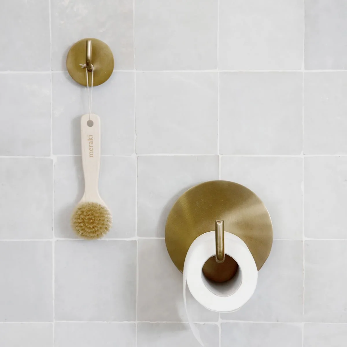 Portarrollos baño Text, latón House Doctor