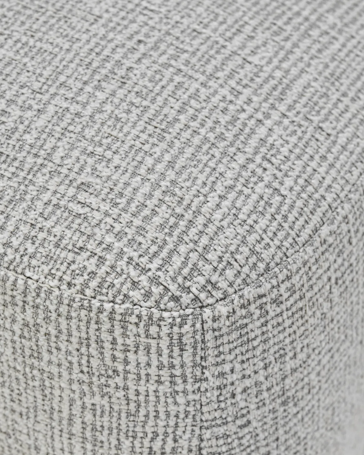 Puf de asiento Feel , Blanco roto, 95 × 95 × 42 cm House Doctor