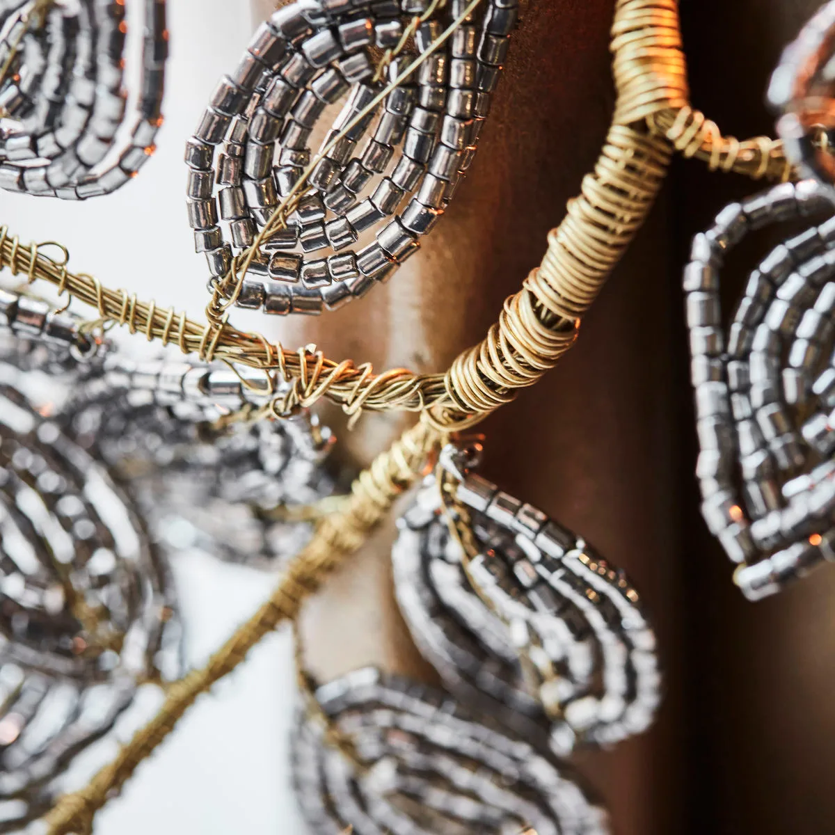 Set de 3 Adornos para árbol de navidad Pearl muérdago, Gris-oro House Doctor