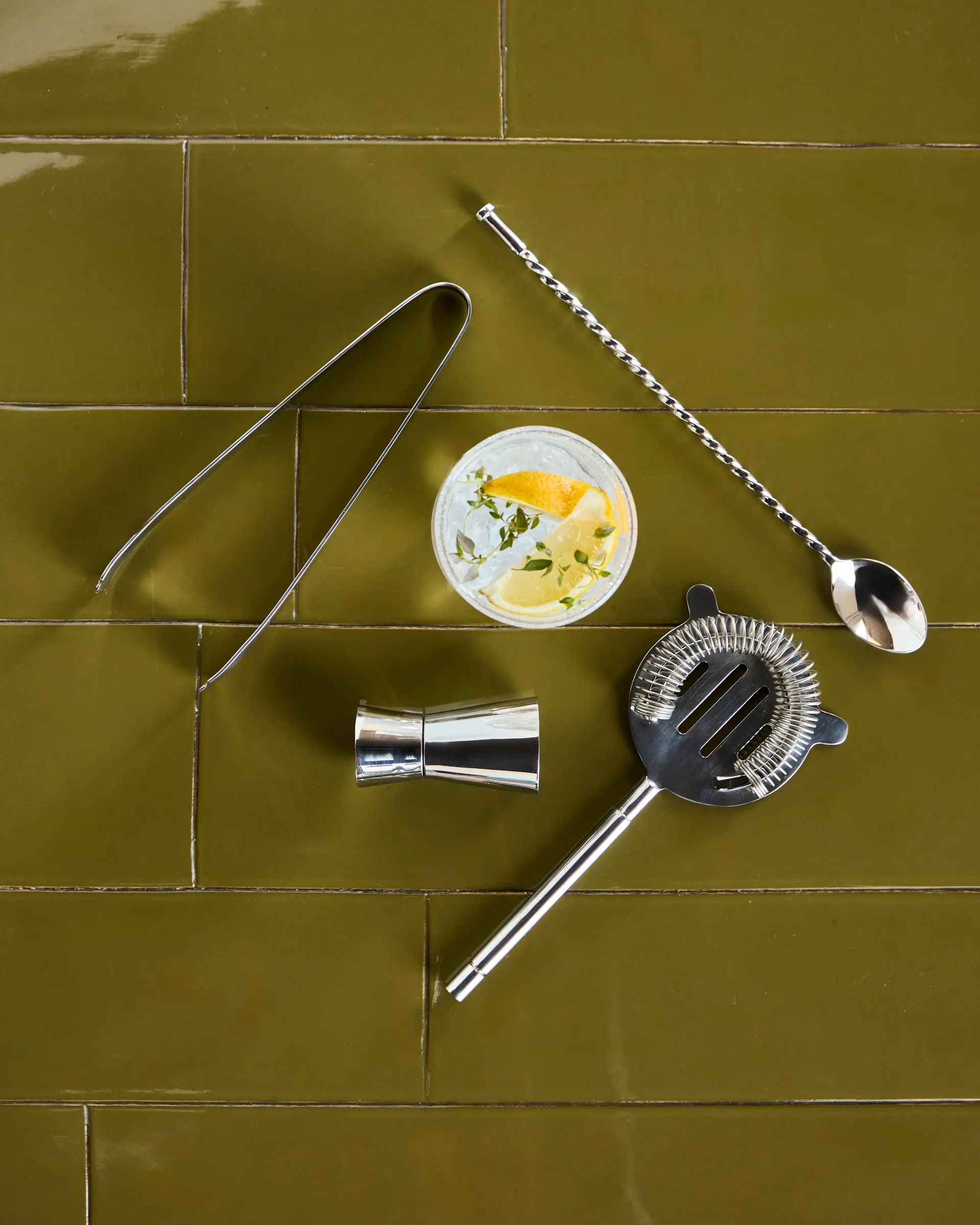 Set de bar Kett, 4 piezas, Acabado plateado House Doctor