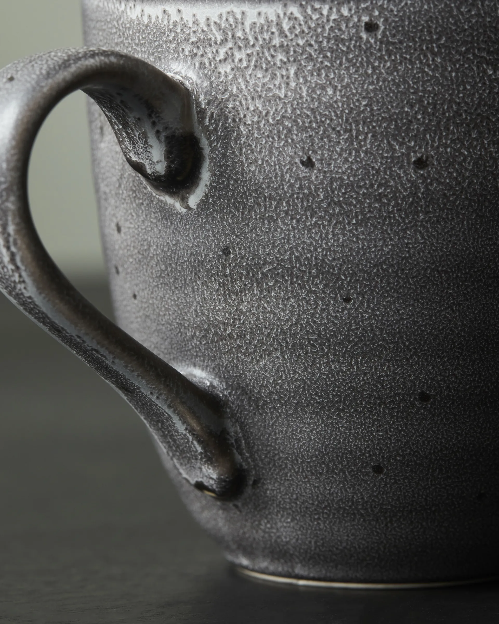 Taza Rustic 9 cm, gris oscuro House Doctor
