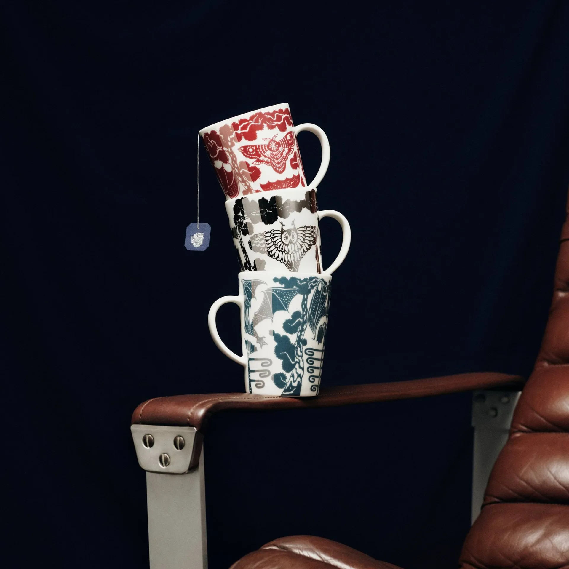 Taza Taika 40 cl paquete para regalo, Yö granate rubí Iittala