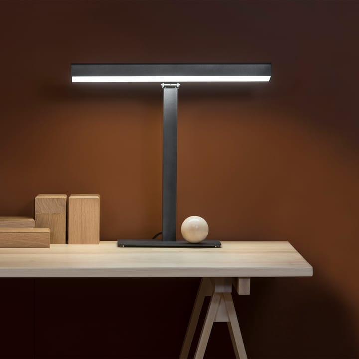 Lámpara de mesa Valovoima, Blanco Innolux