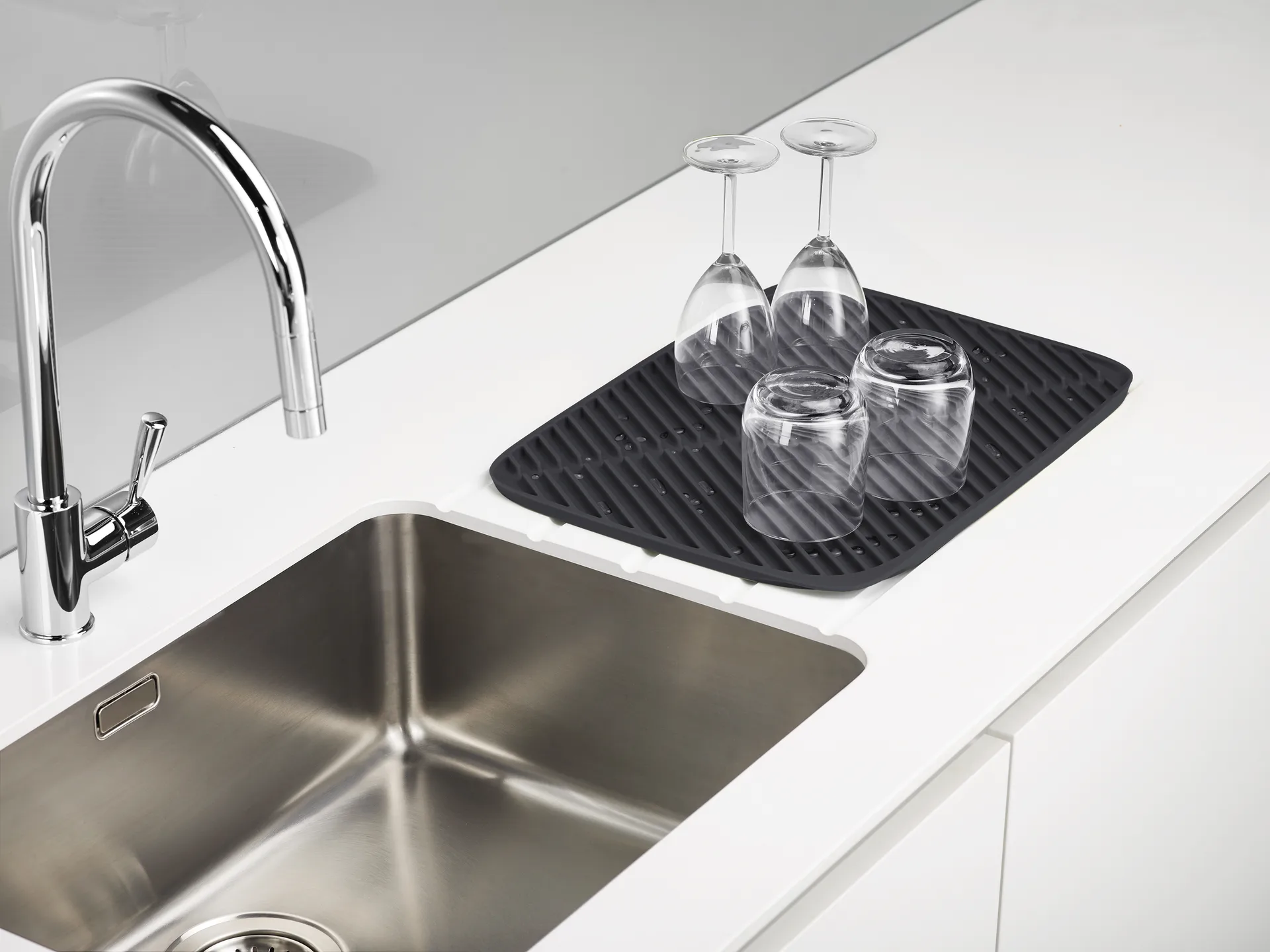 Alfombrilla plegable Flume large 43,5 cm, Gris Joseph Joseph