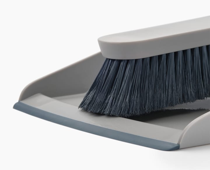 Cleantech Recogedor y cepillo para interiores montado en la pared con protector, Stone Joseph Joseph